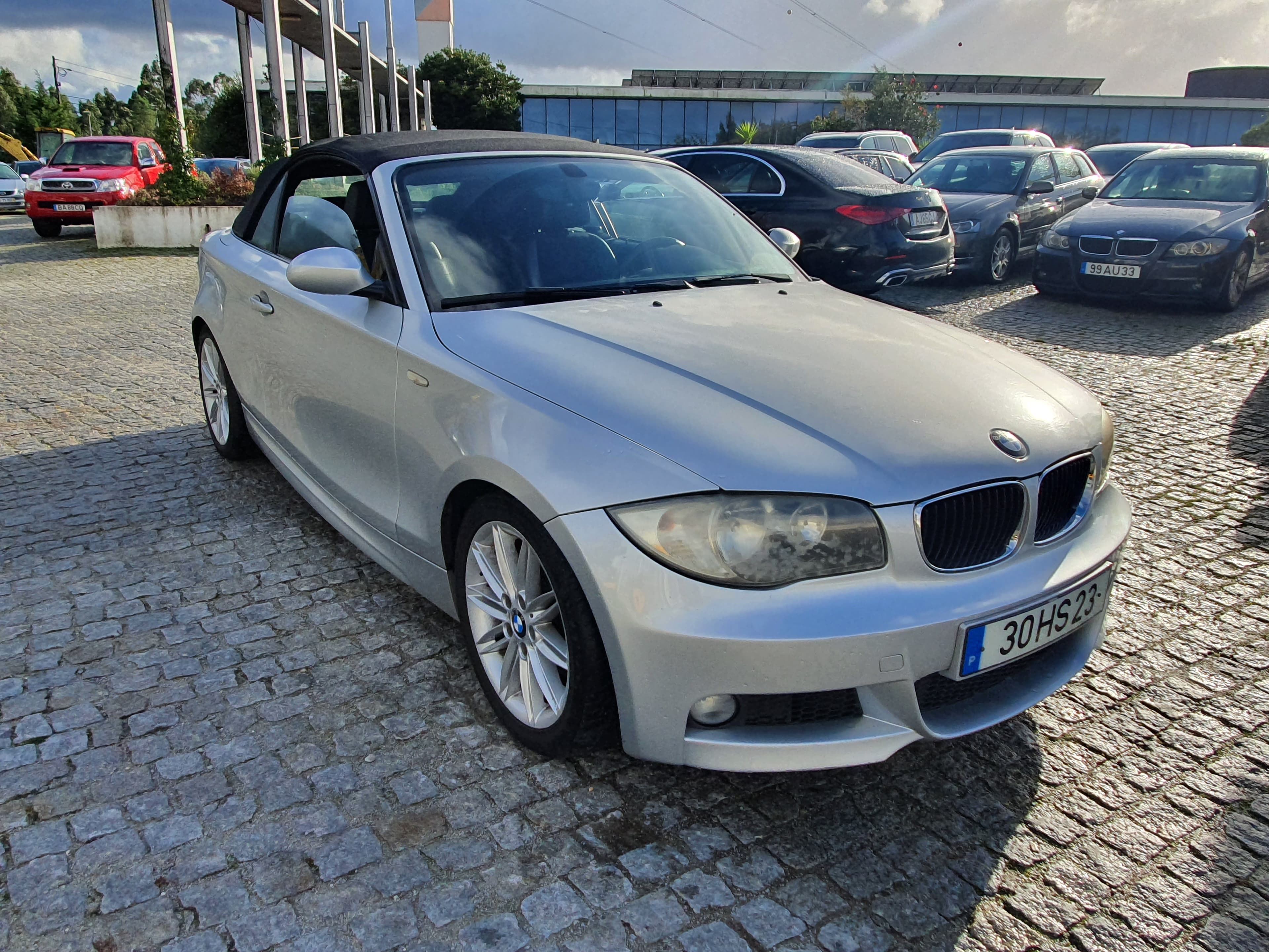 BMW 118 D Cabrio · Ano 2009 — imagen 2