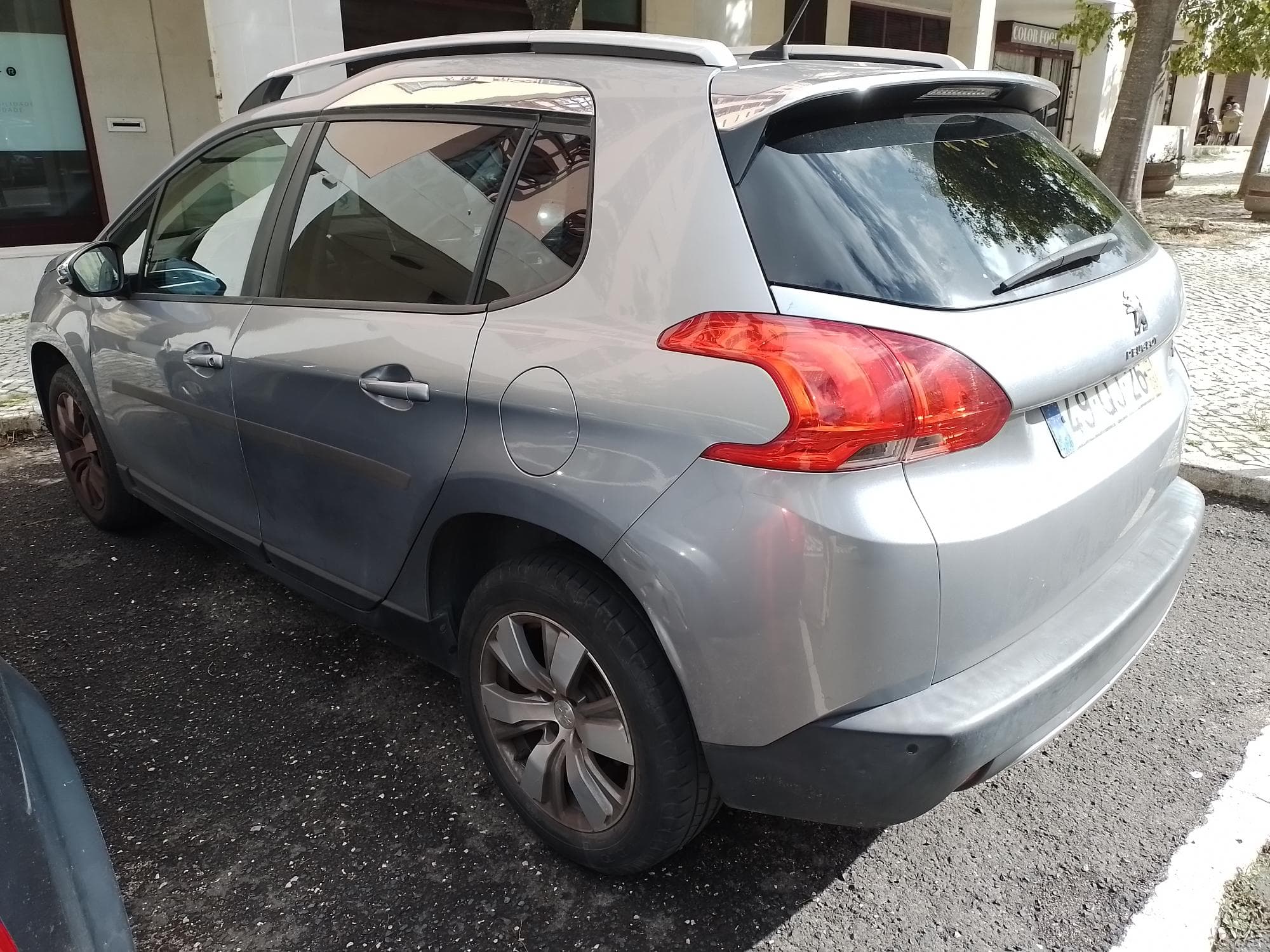 Peugeot 2008 · Ano 2015 — imagen 4