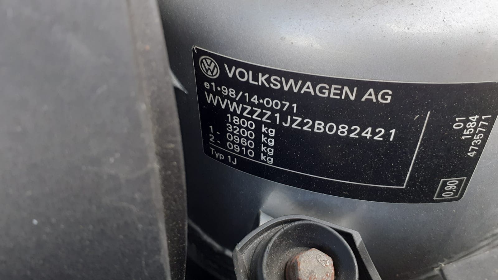 Volkswagen Golf · Ano 2001 — imagen 24