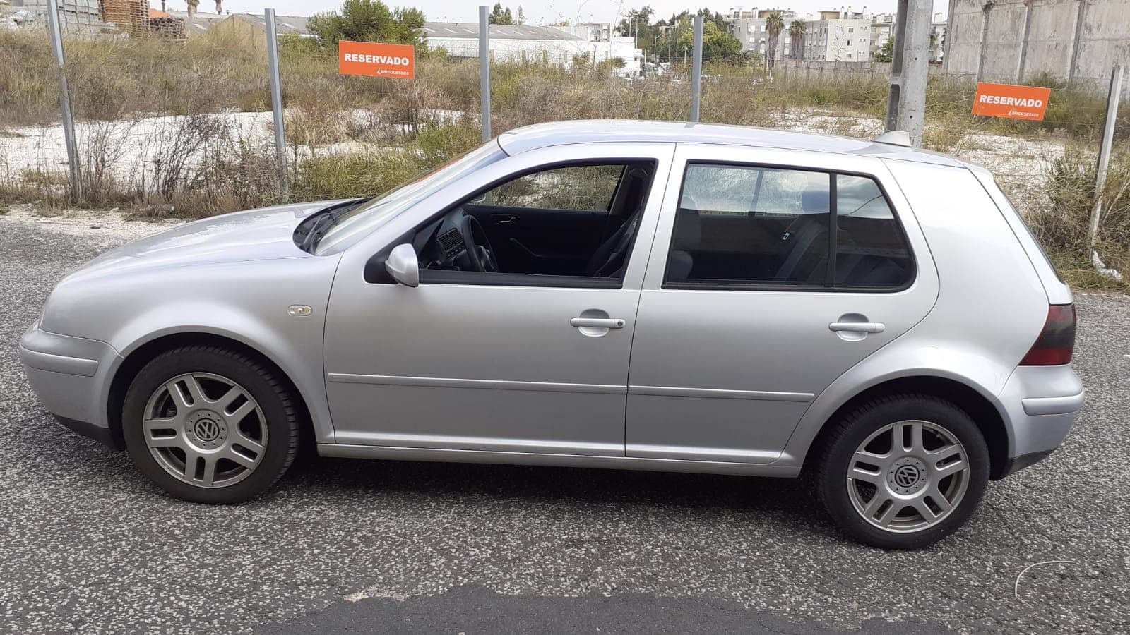 Volkswagen Golf · Ano 2001 — imagen 7