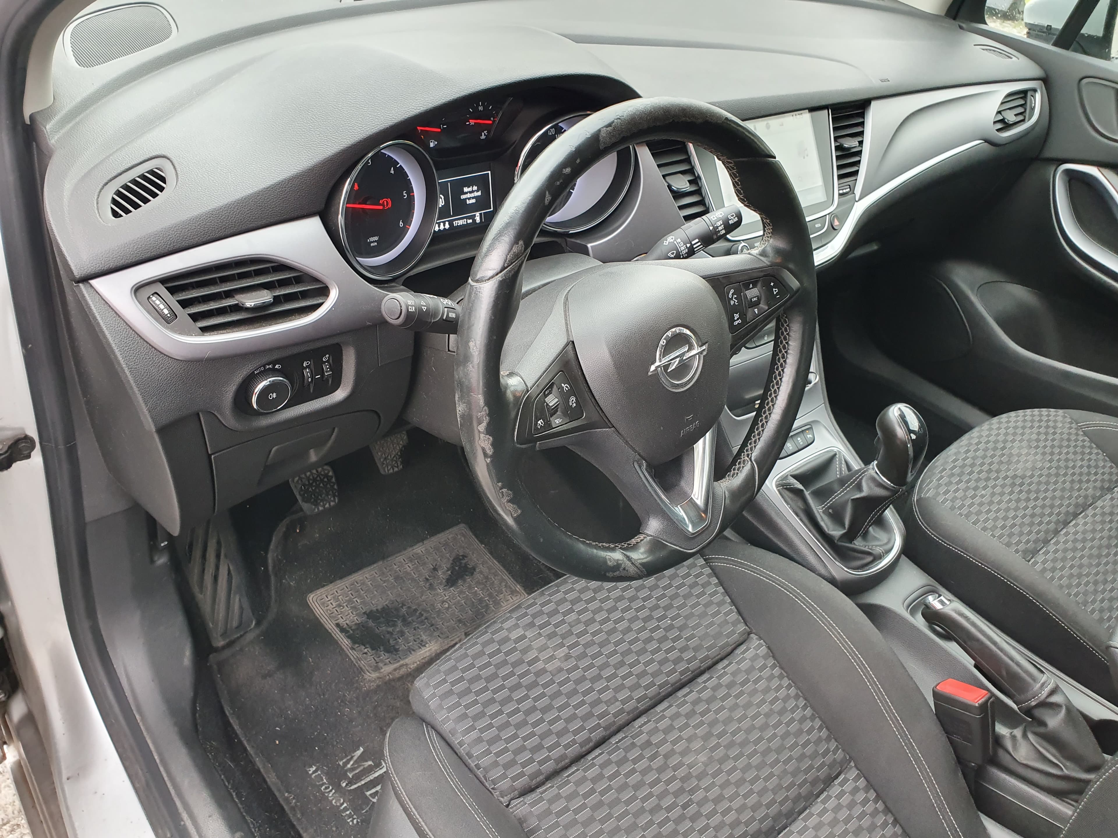 Opel Astra · Ano 2016 — imagen 32