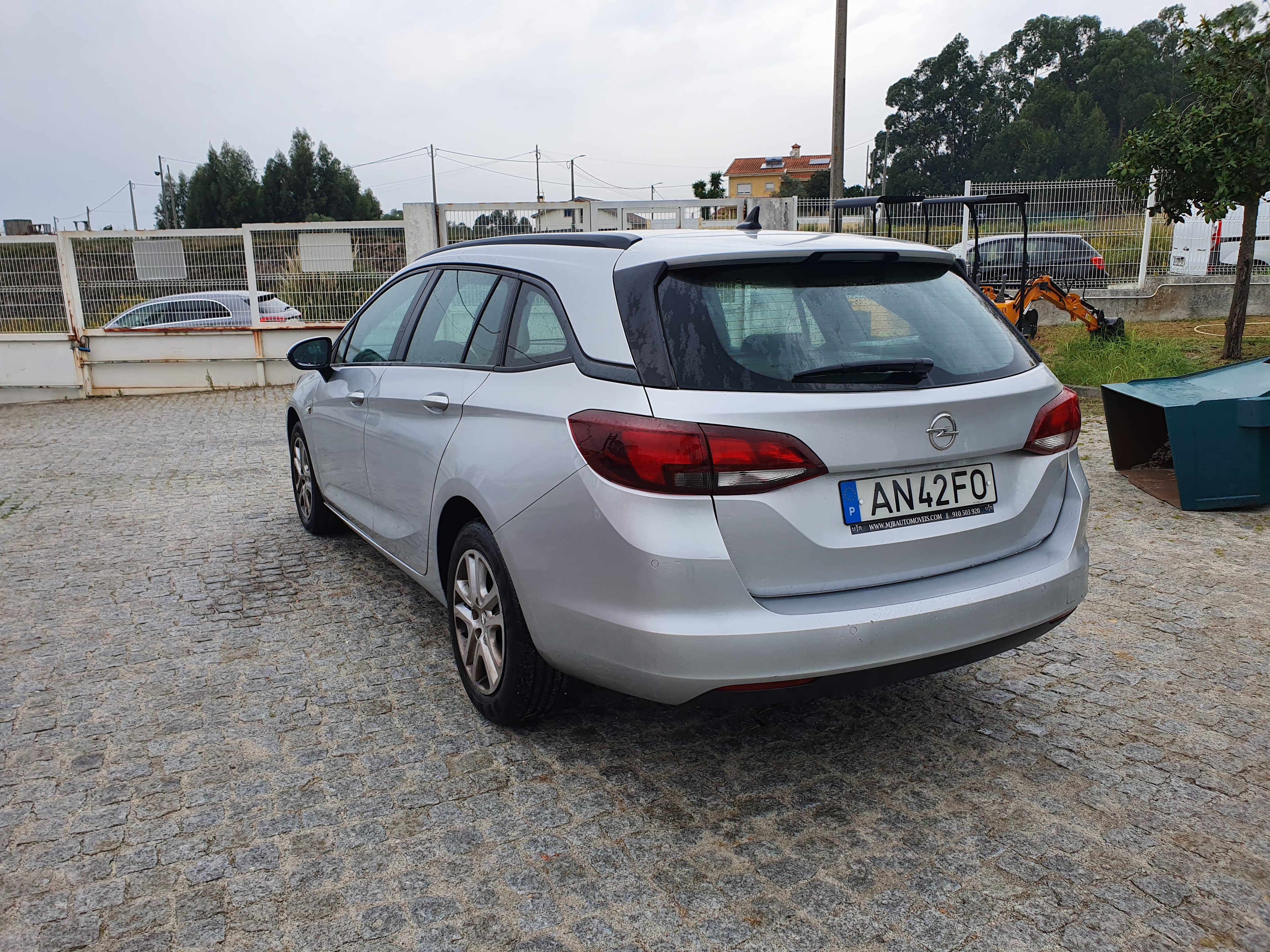 Opel Astra · Ano 2016 — imagen 9