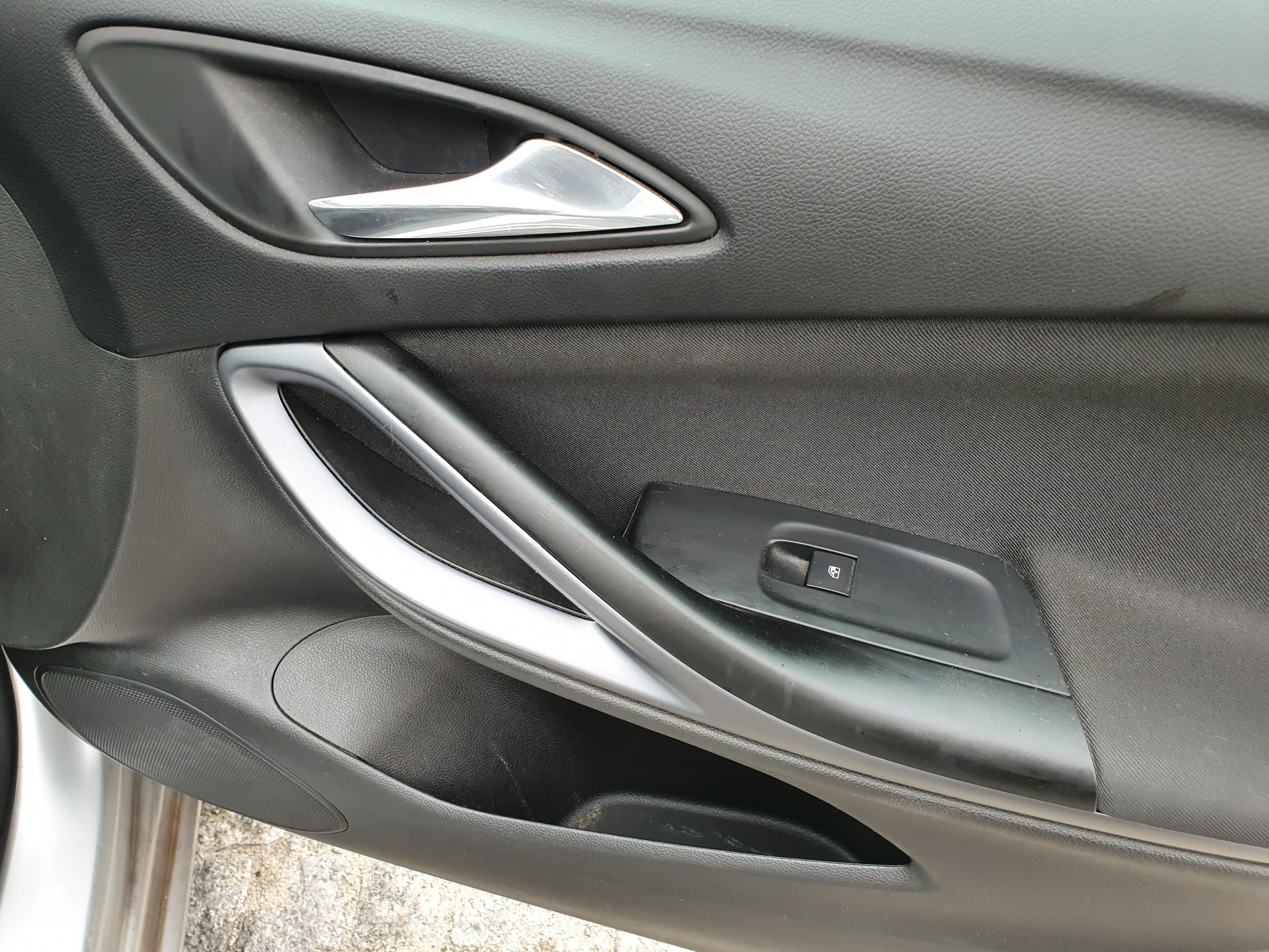 Opel Astra · Ano 2016 — imagen 24