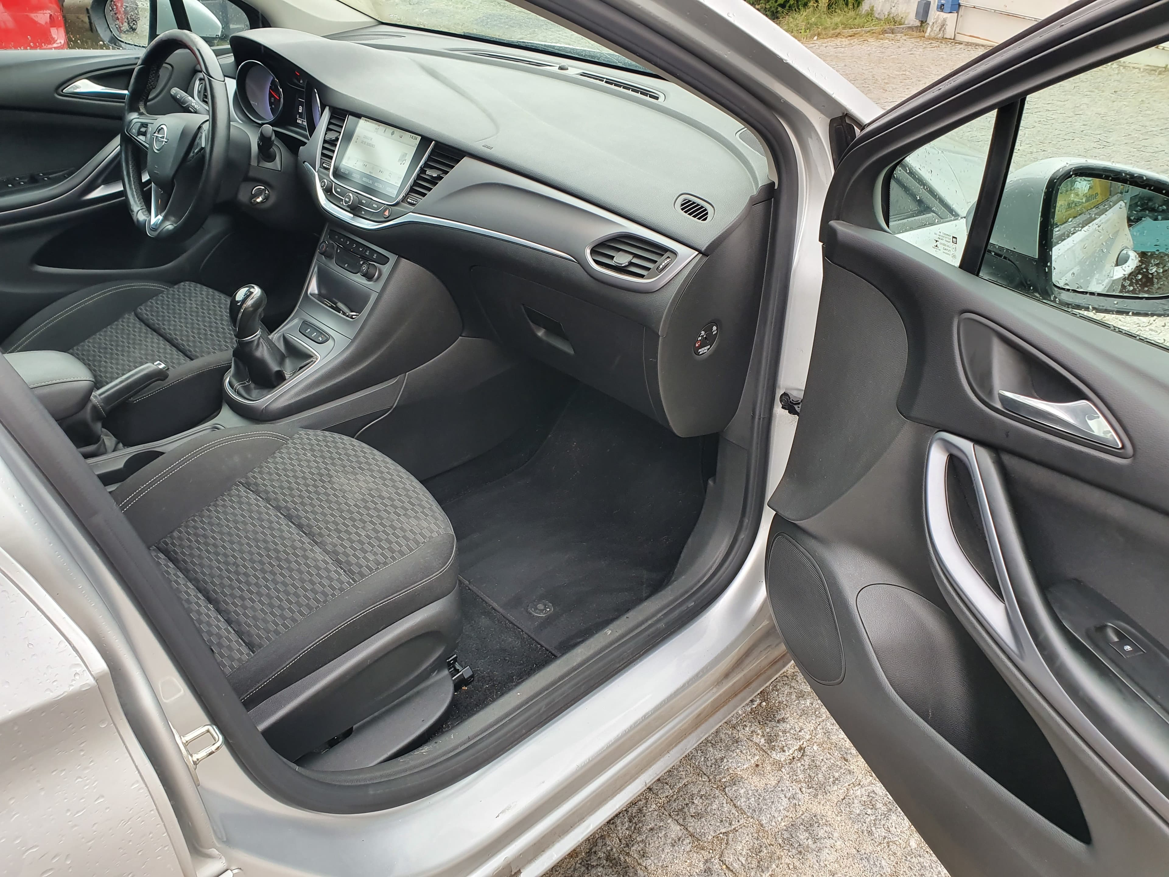 Opel Astra · Ano 2016 — imagen 23