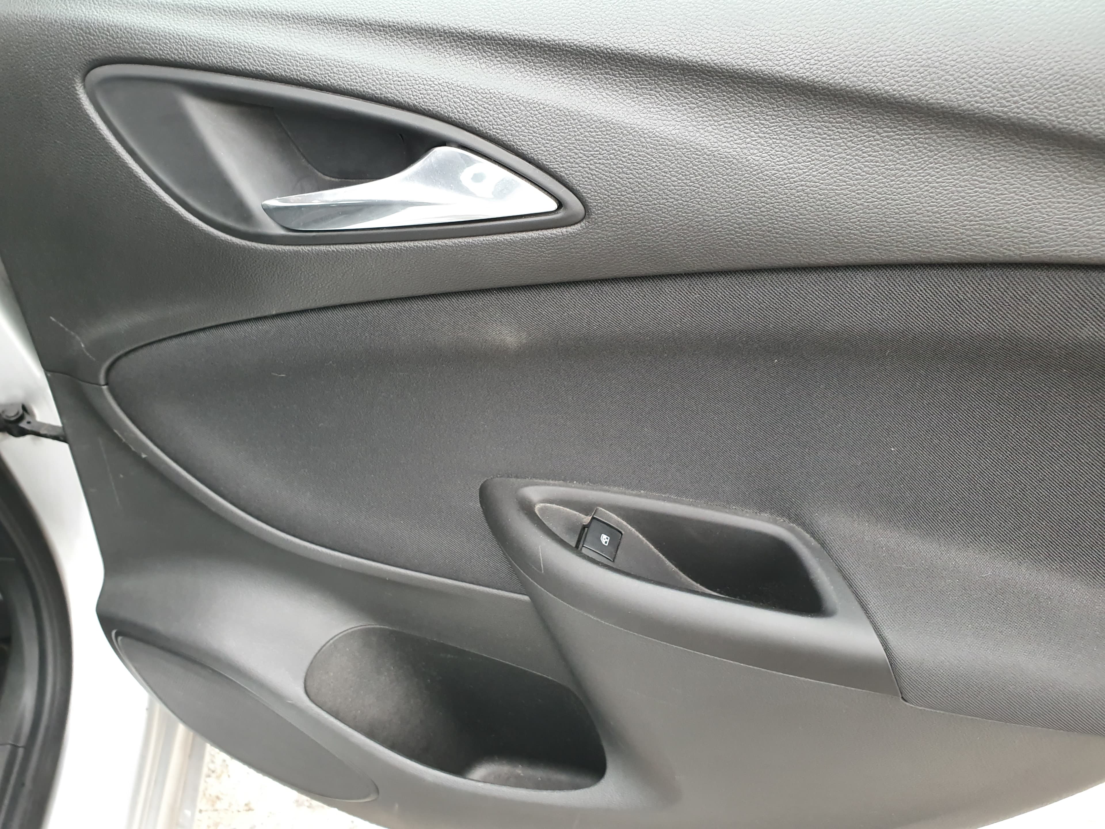 Opel Astra · Ano 2016 — imagen 21