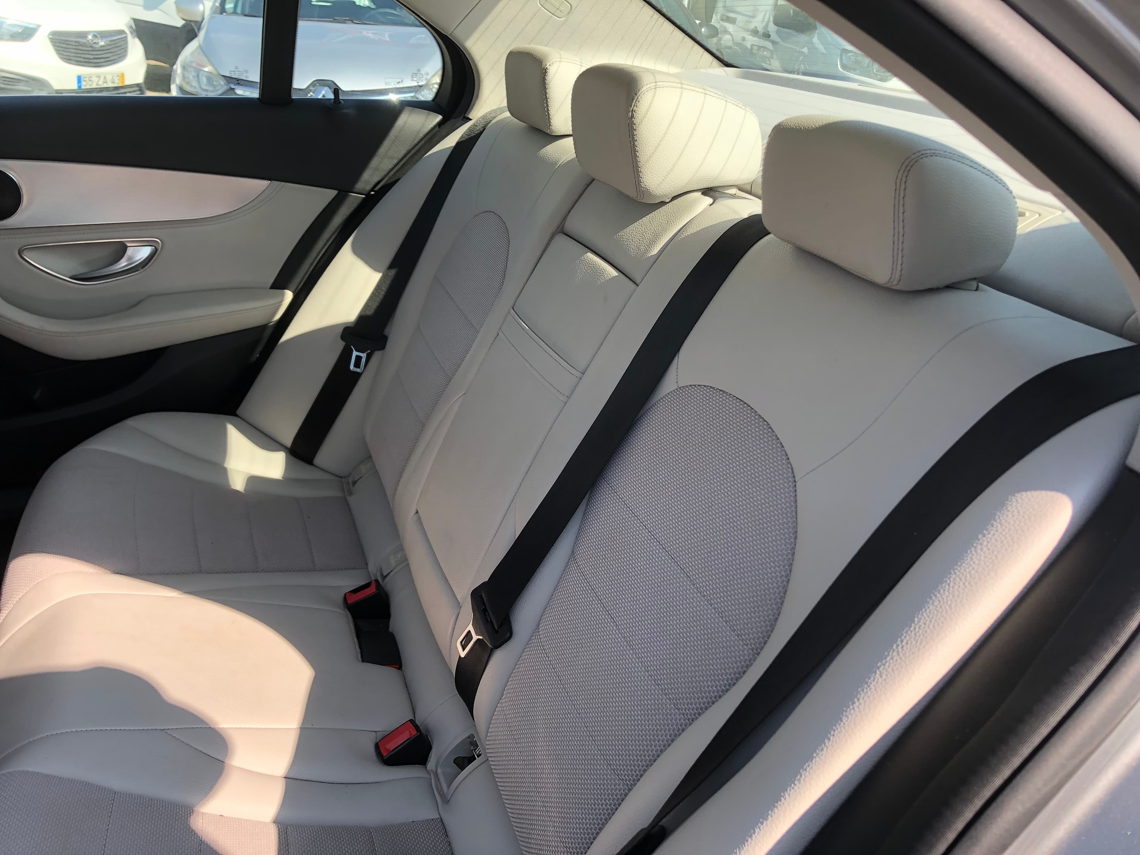 Mercedes-Benz Classe C · Ano 2015 — imagen 8