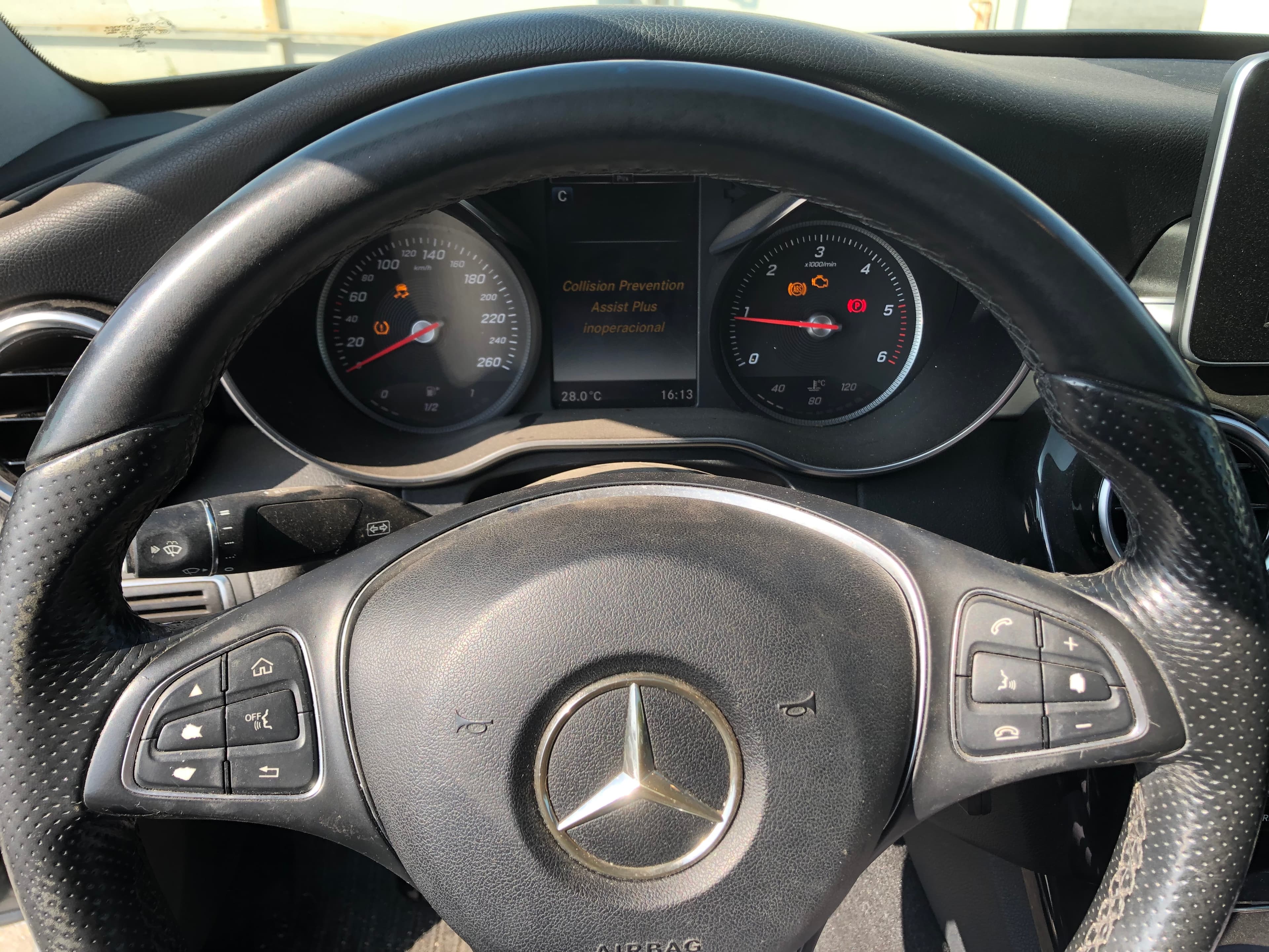 Mercedes-Benz Classe C · Ano 2015 — imagen 11