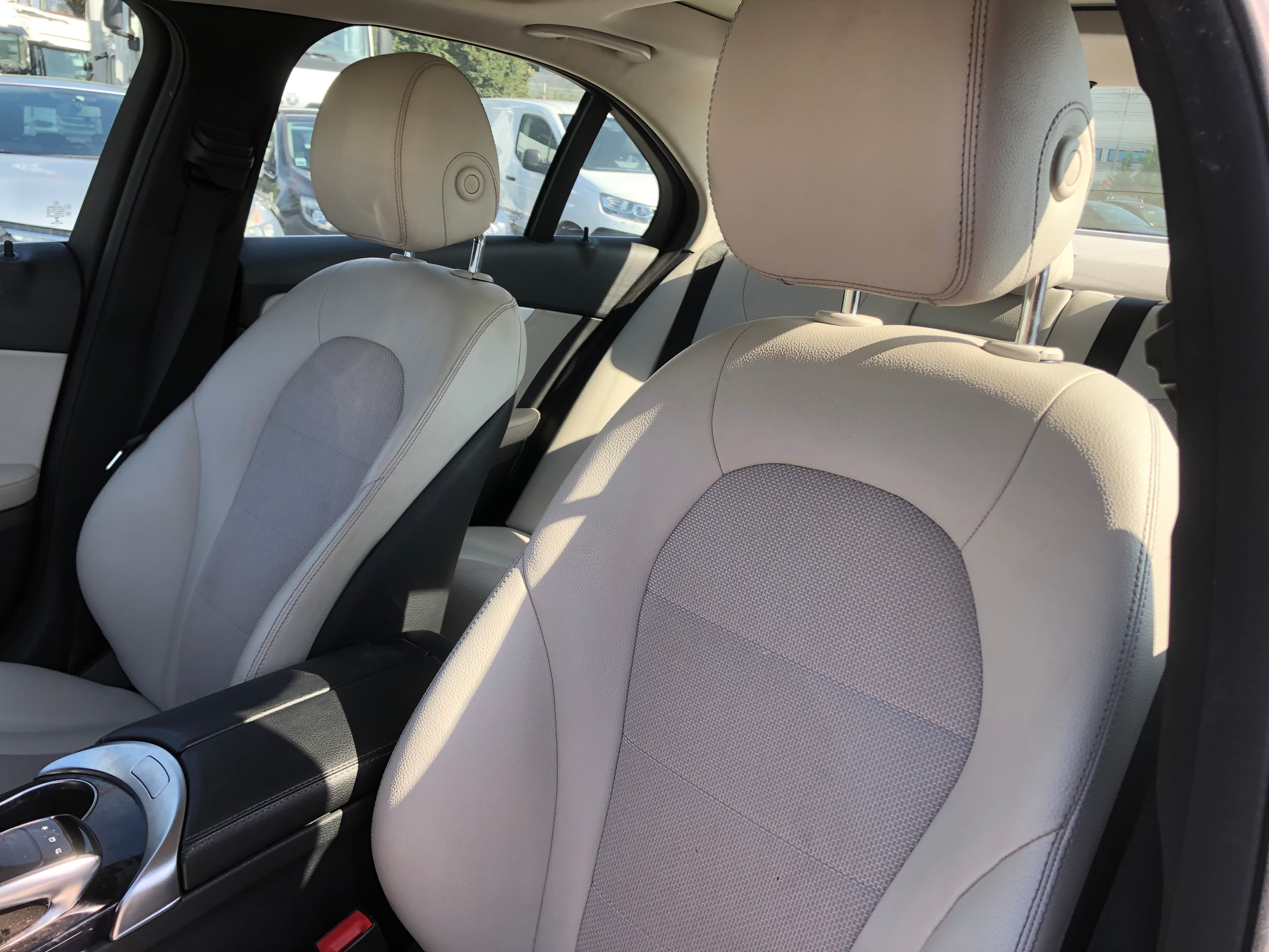 Mercedes-Benz Classe C · Ano 2015 — imagen 16