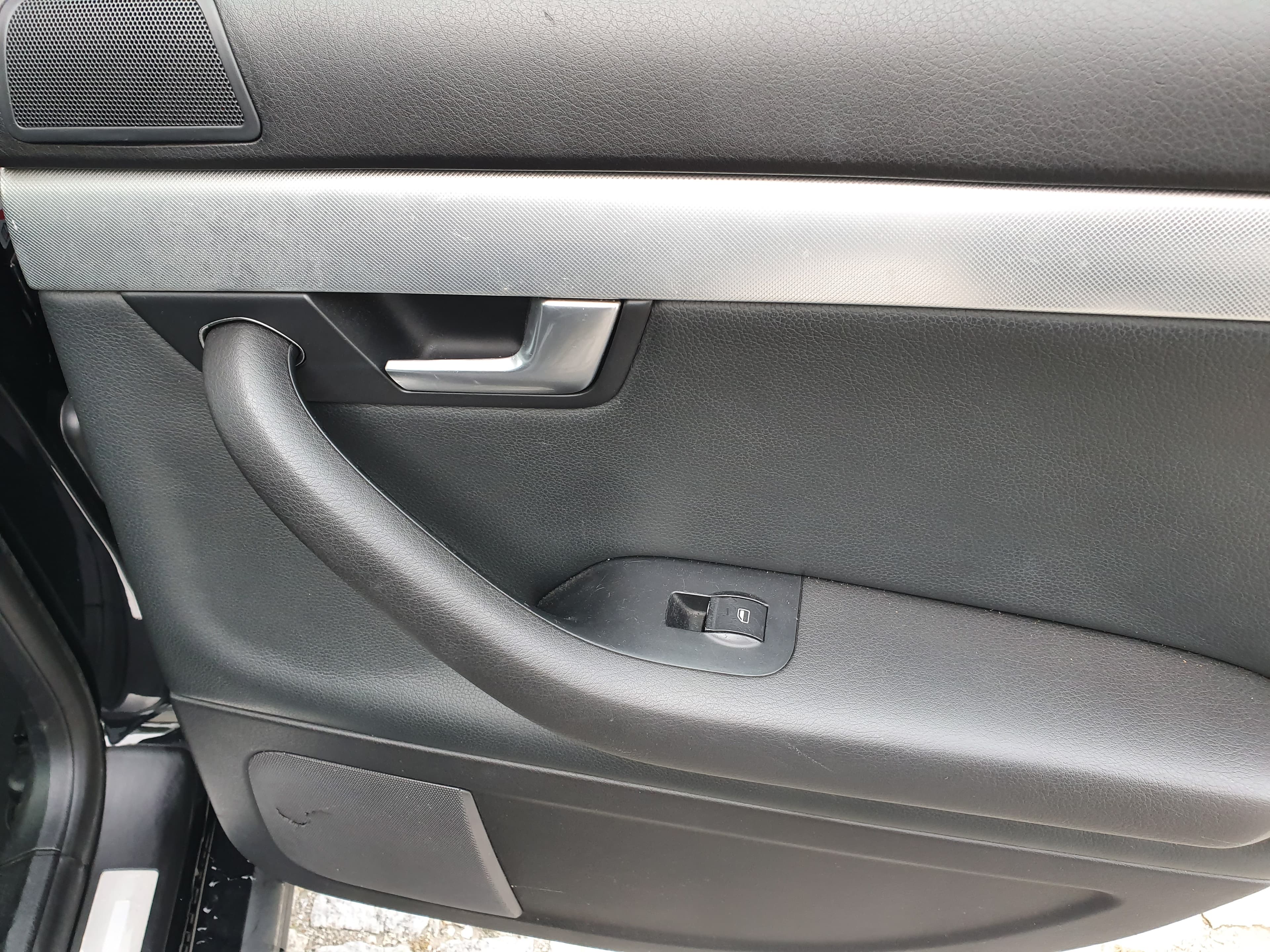 Audi A4 1.9 TDI · Ano 2005 — image 20