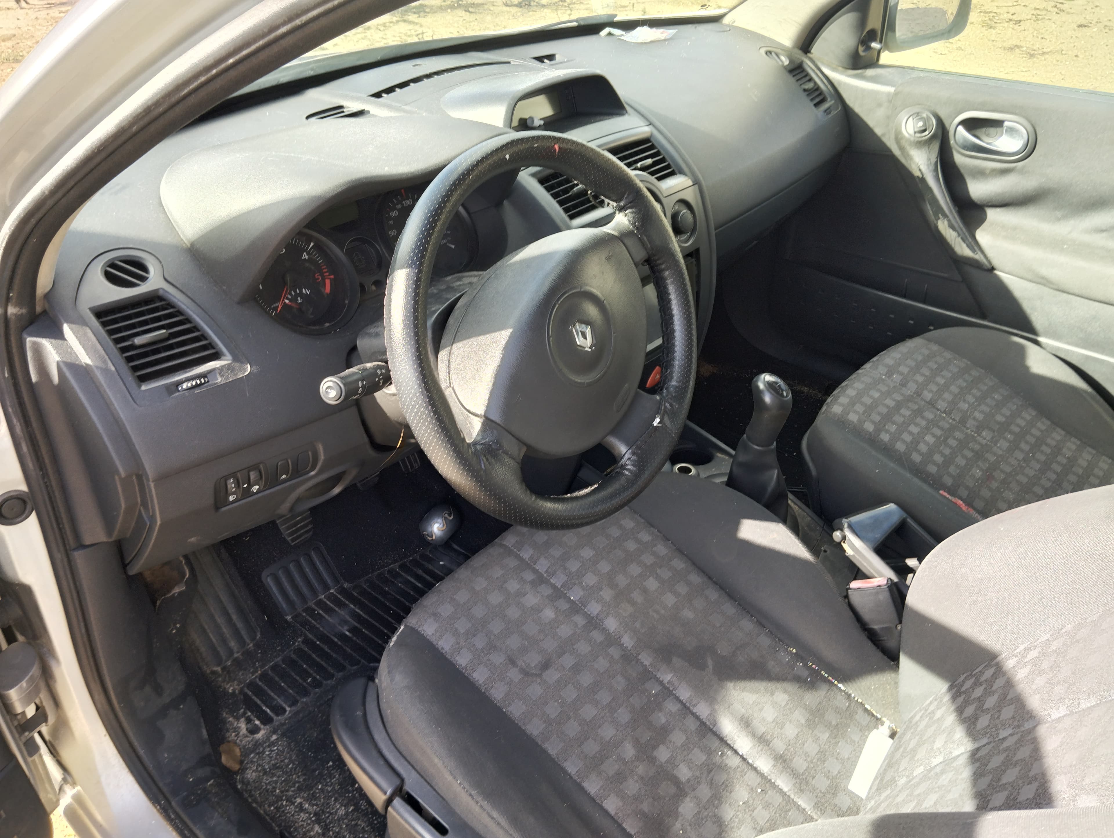 Renault Mégane · Ano 2007 — imagen 11