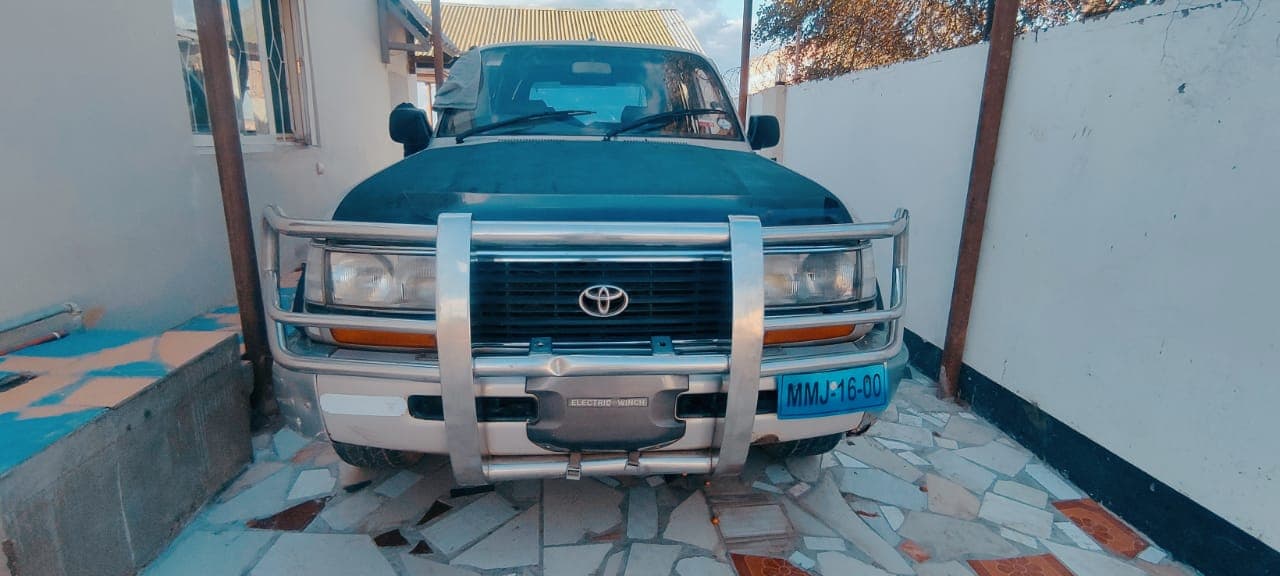 Toyota Landcruiser · 1997 — image 4
