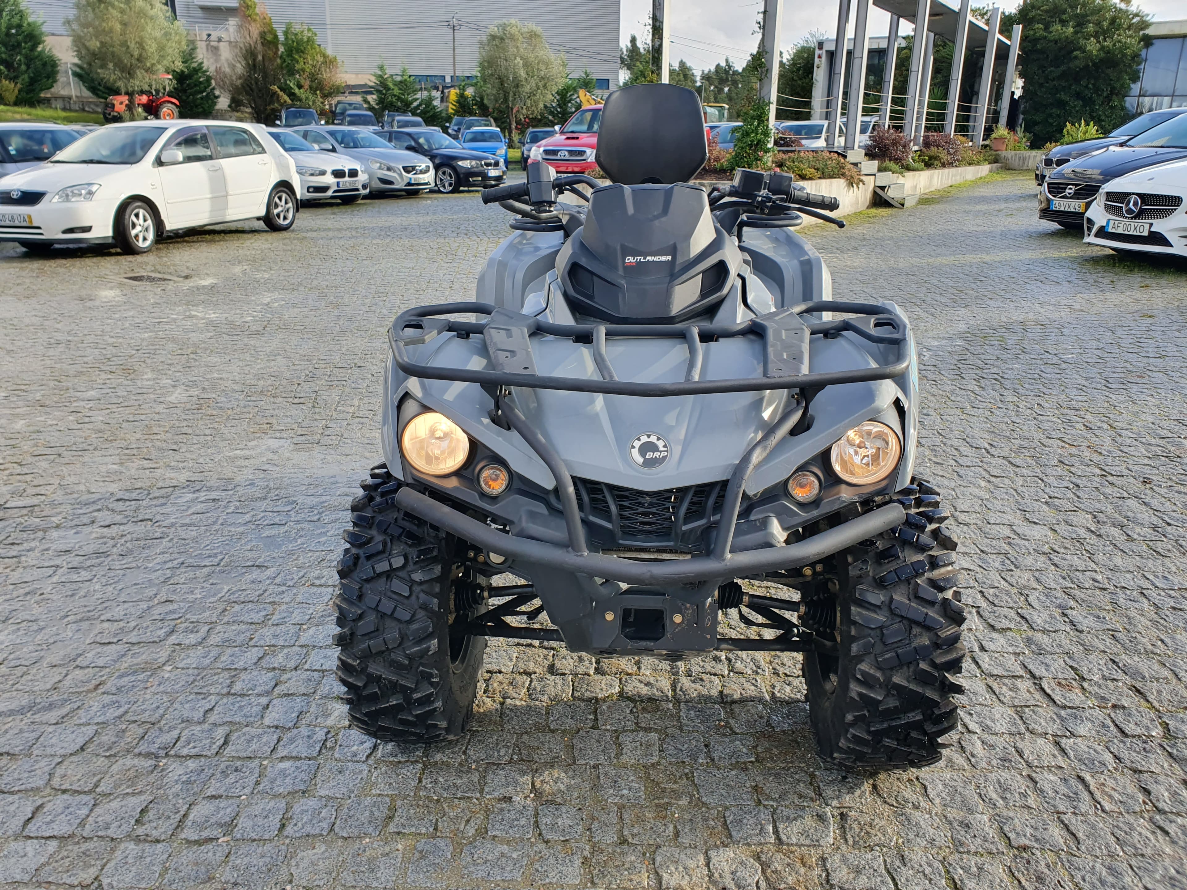 Moto 4 BRP Can-am · Ano 2022 — imagen 2