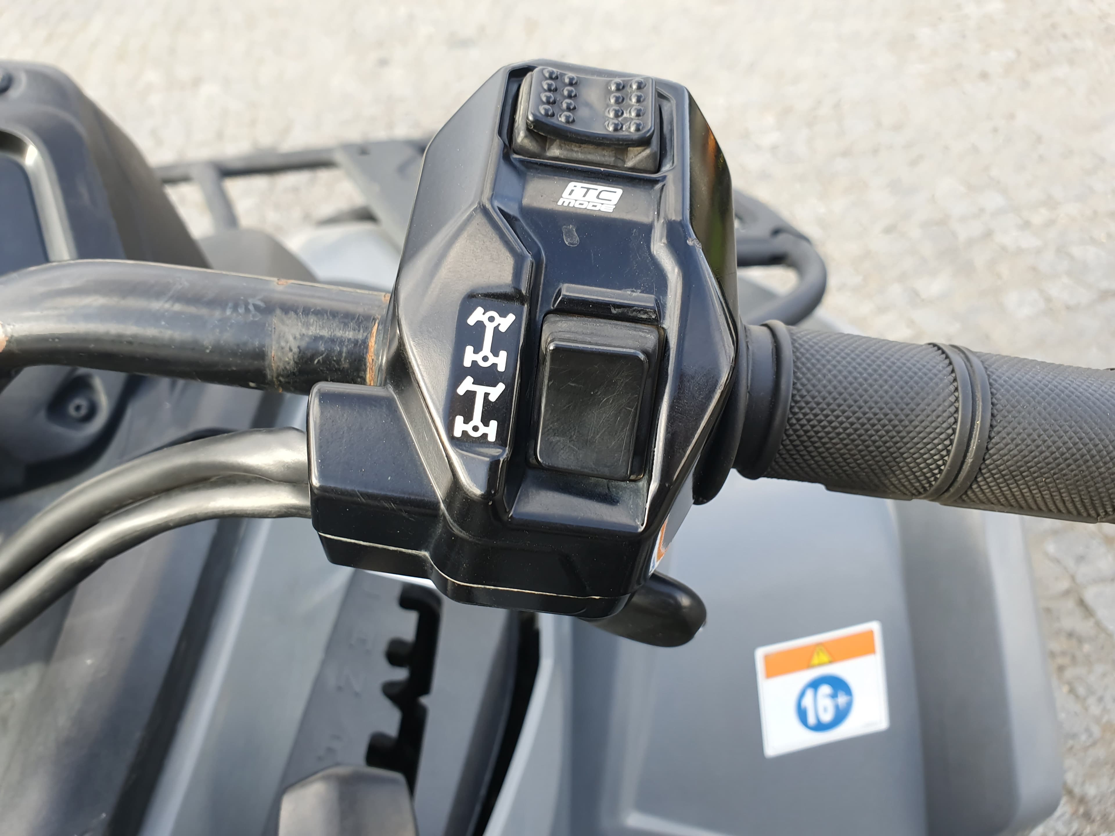 Moto 4 BRP Can-am · Ano 2022 — imagen 9