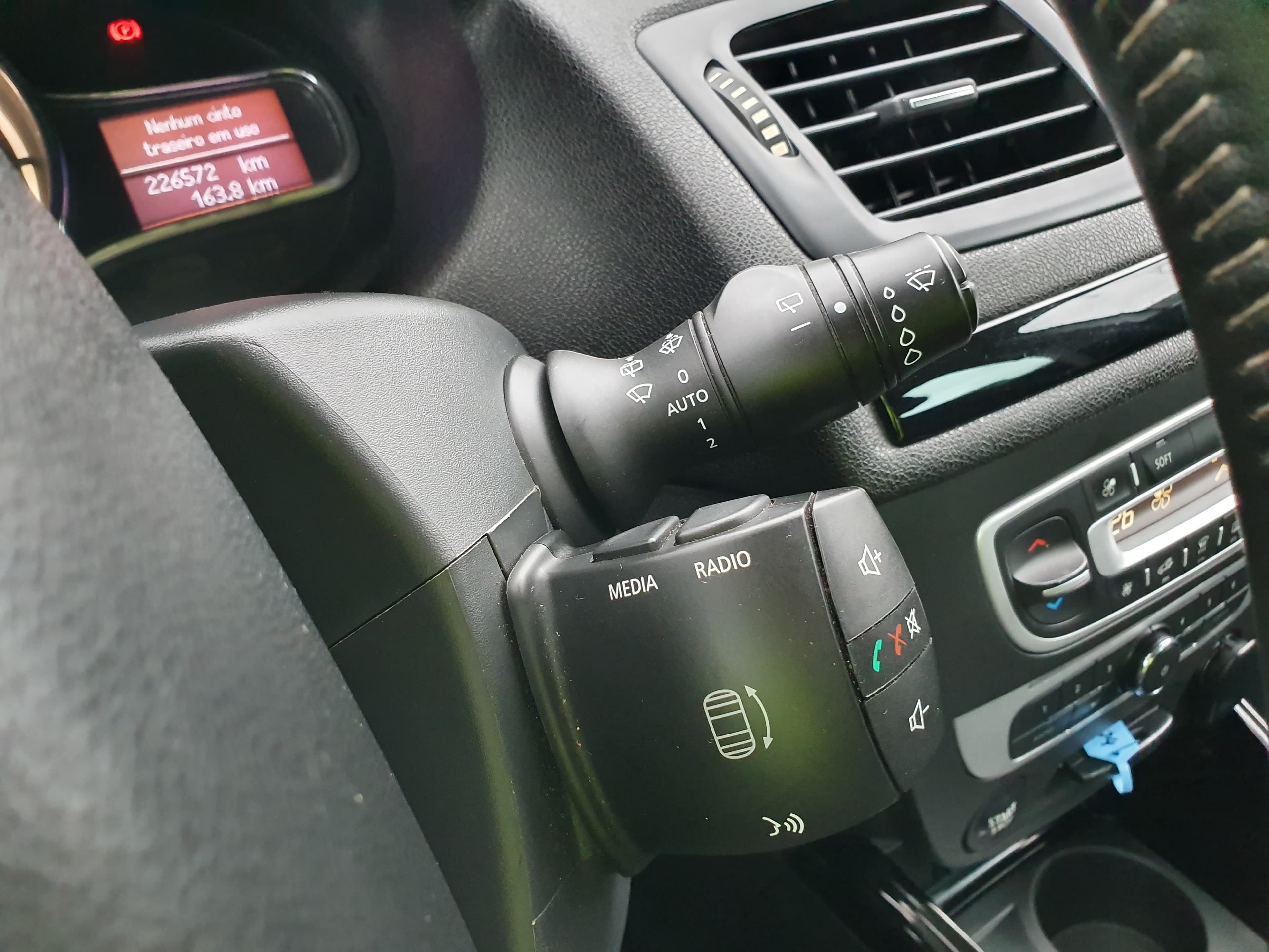 Renault Mégane · Ano 2015 — imagen 36