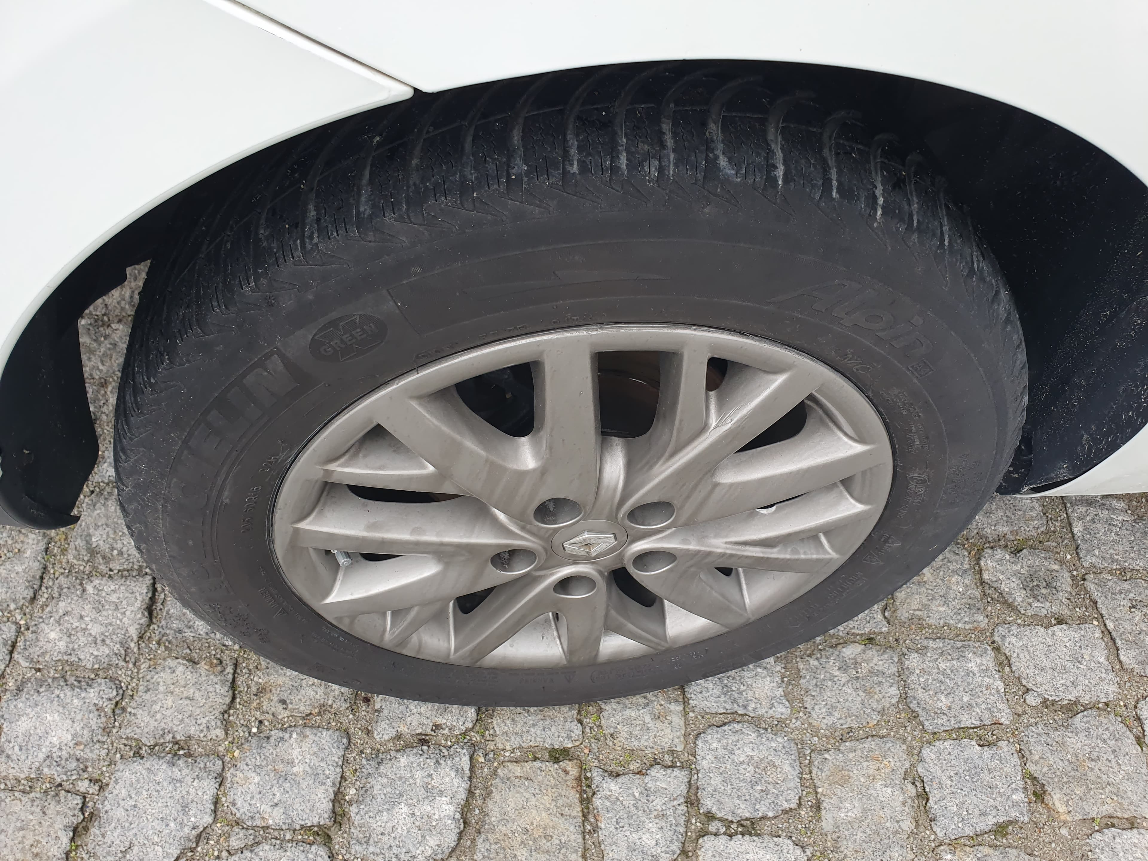 Renault Mégane · Ano 2015 — imagen 11