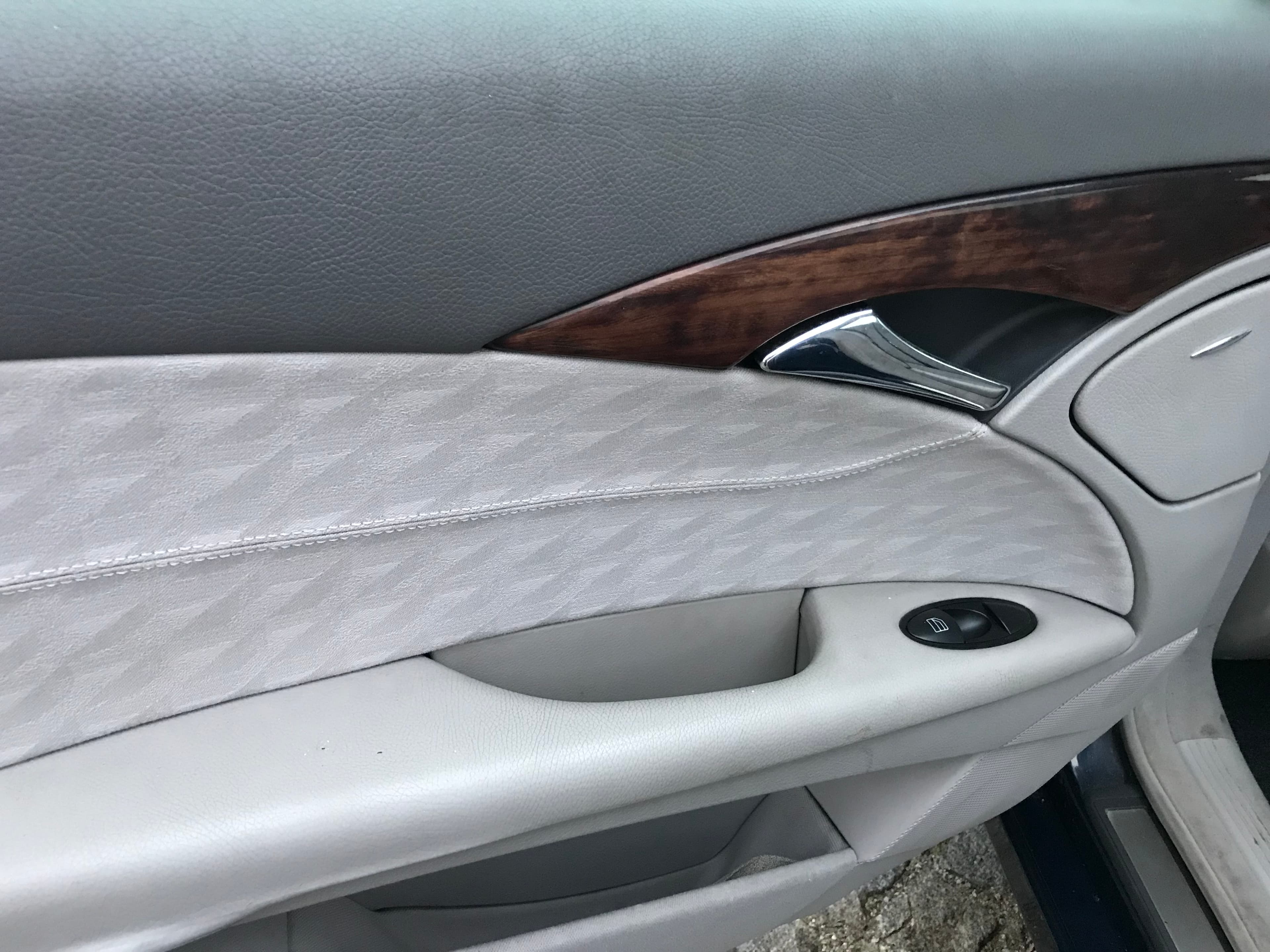 Mercedes-Benz E270 CDI · Ano 2002 — imagen 27