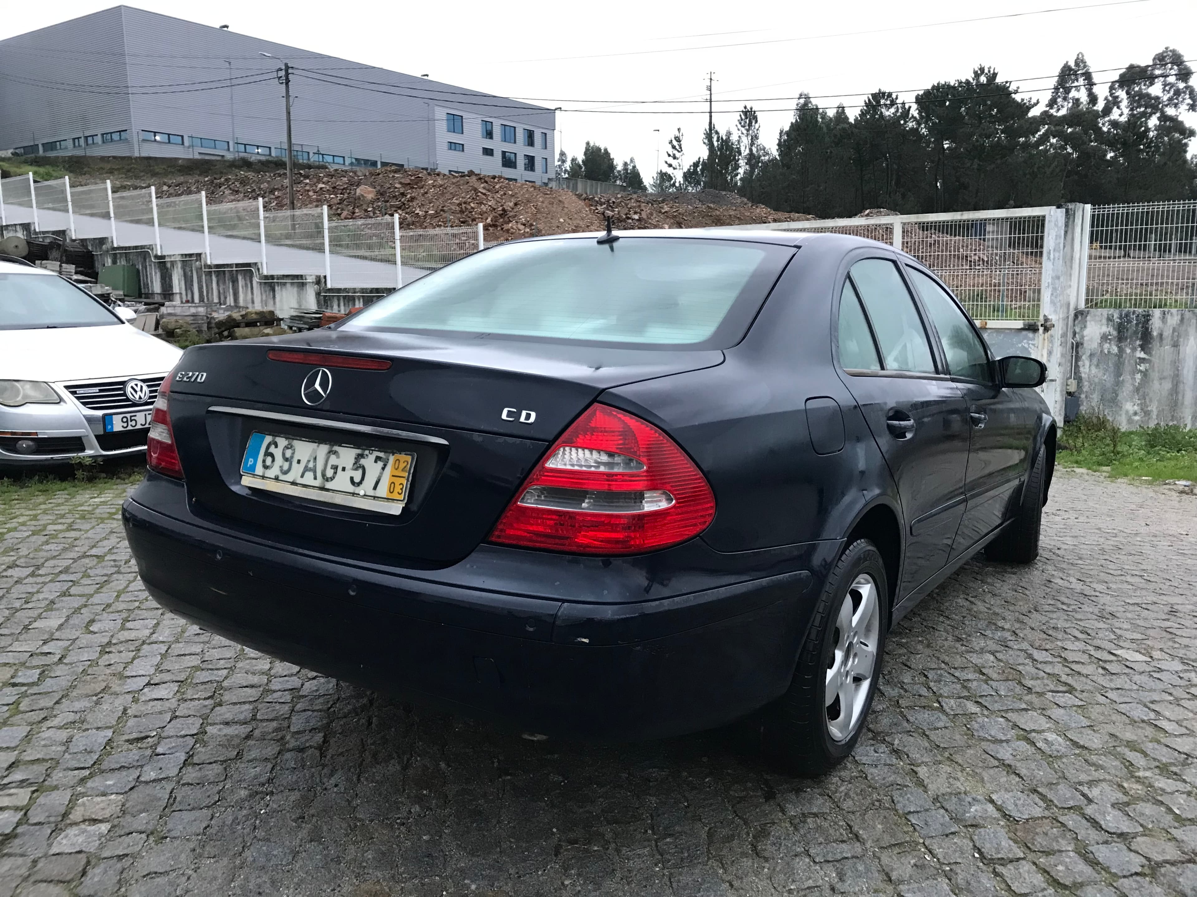 Mercedes-Benz E270 CDI · Ano 2002 — imagen 6