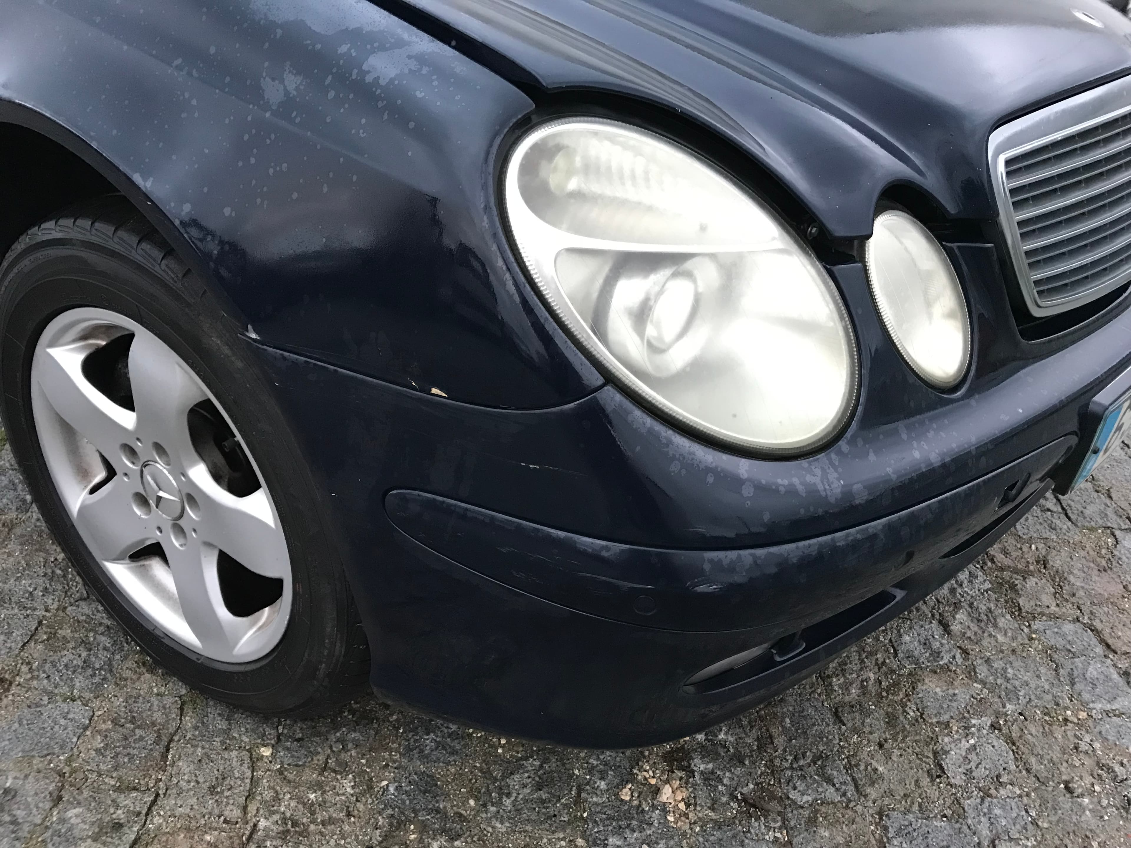 Mercedes-Benz E270 CDI · Ano 2002 — imagen 9
