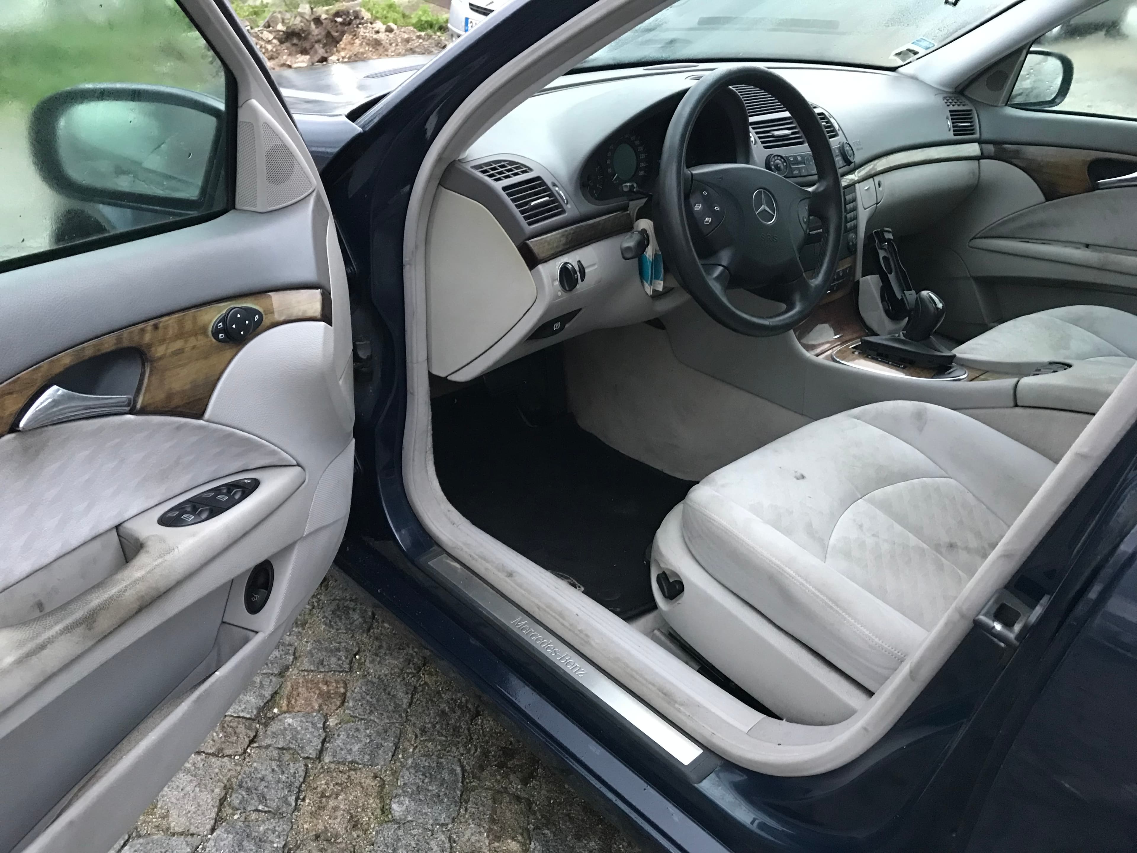 Mercedes-Benz E270 CDI · Ano 2002 — imagen 29