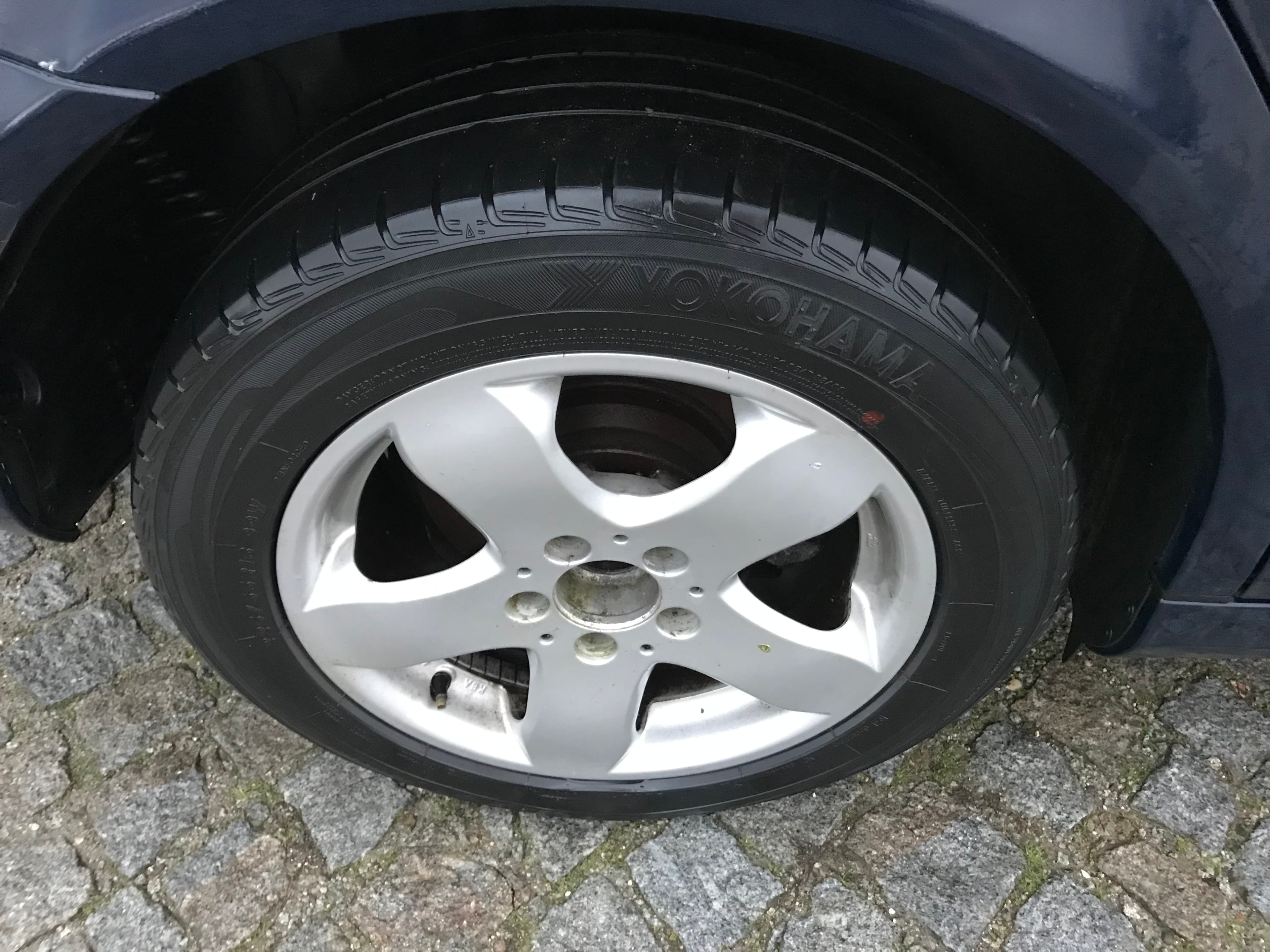 Mercedes-Benz E270 CDI · Ano 2002 — imagen 16