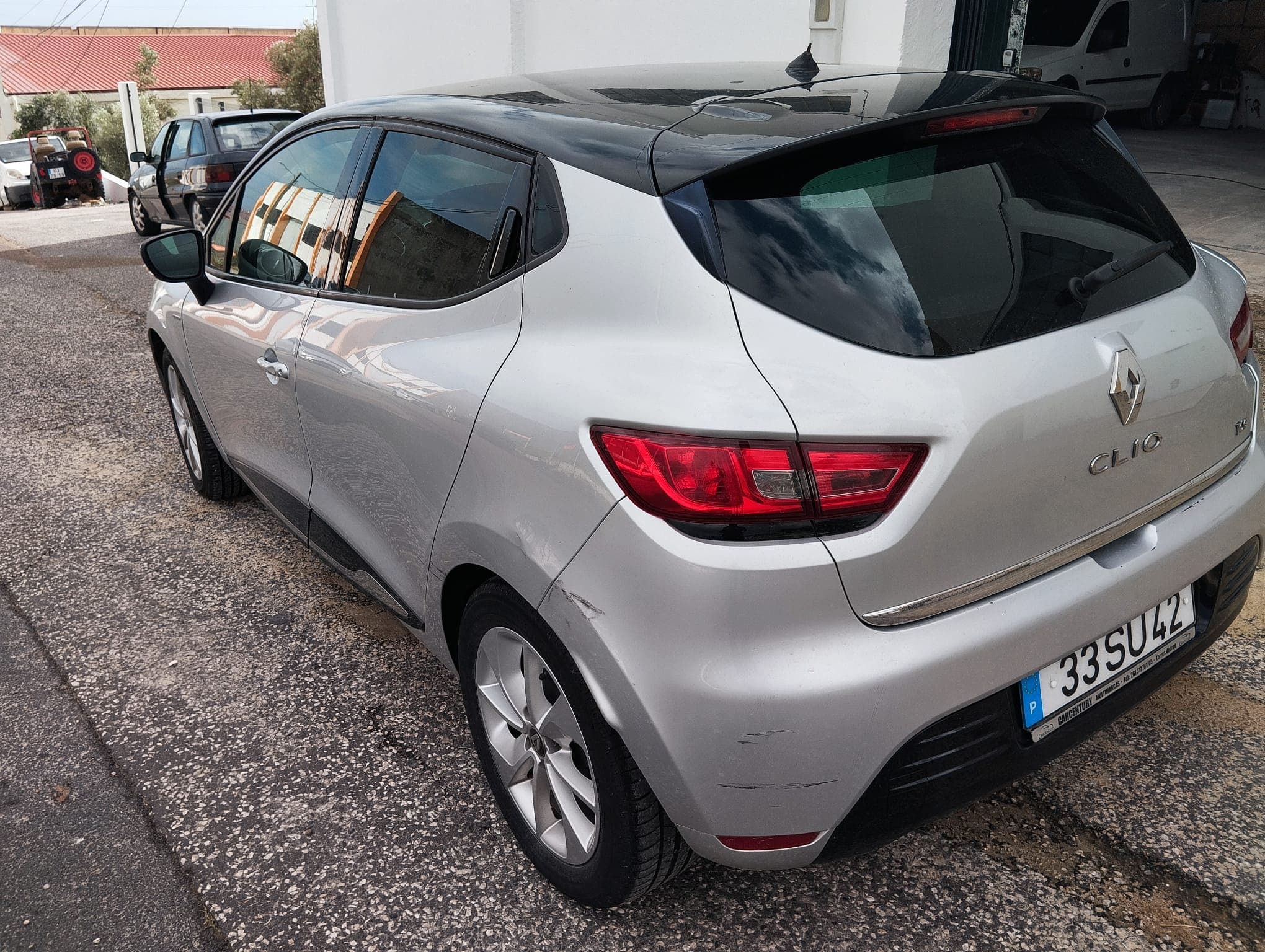 Renault Clio · Ano 2017 — image 6
