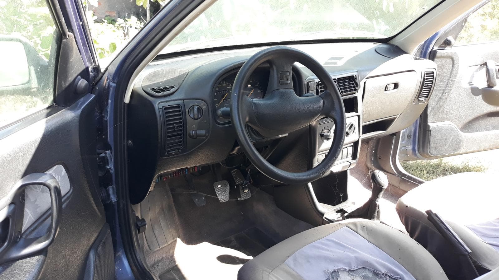 Seat Ibiza 1.3 · Ano 1993 — image 10