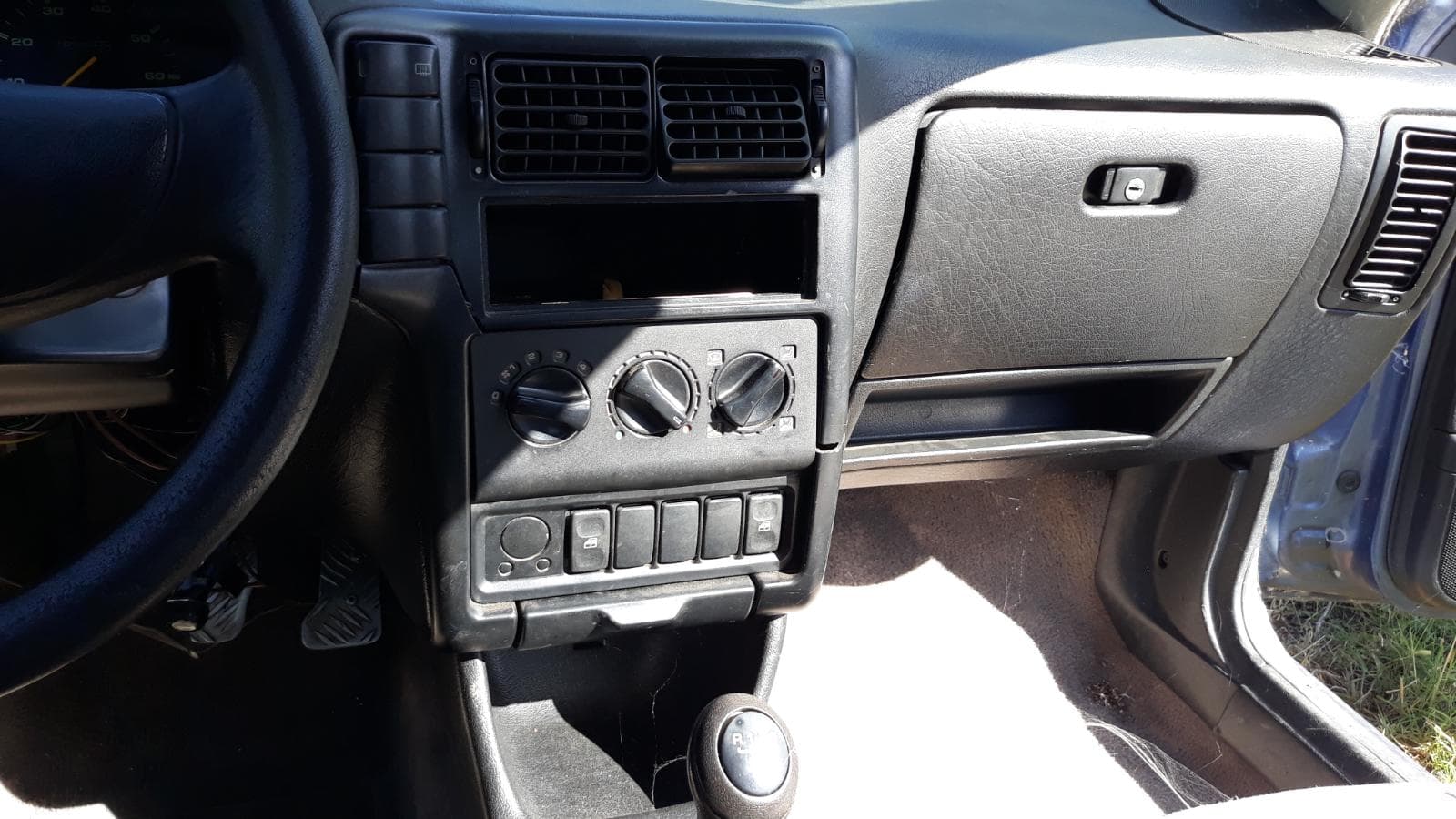 Seat Ibiza 1.3 · Ano 1993 — image 11