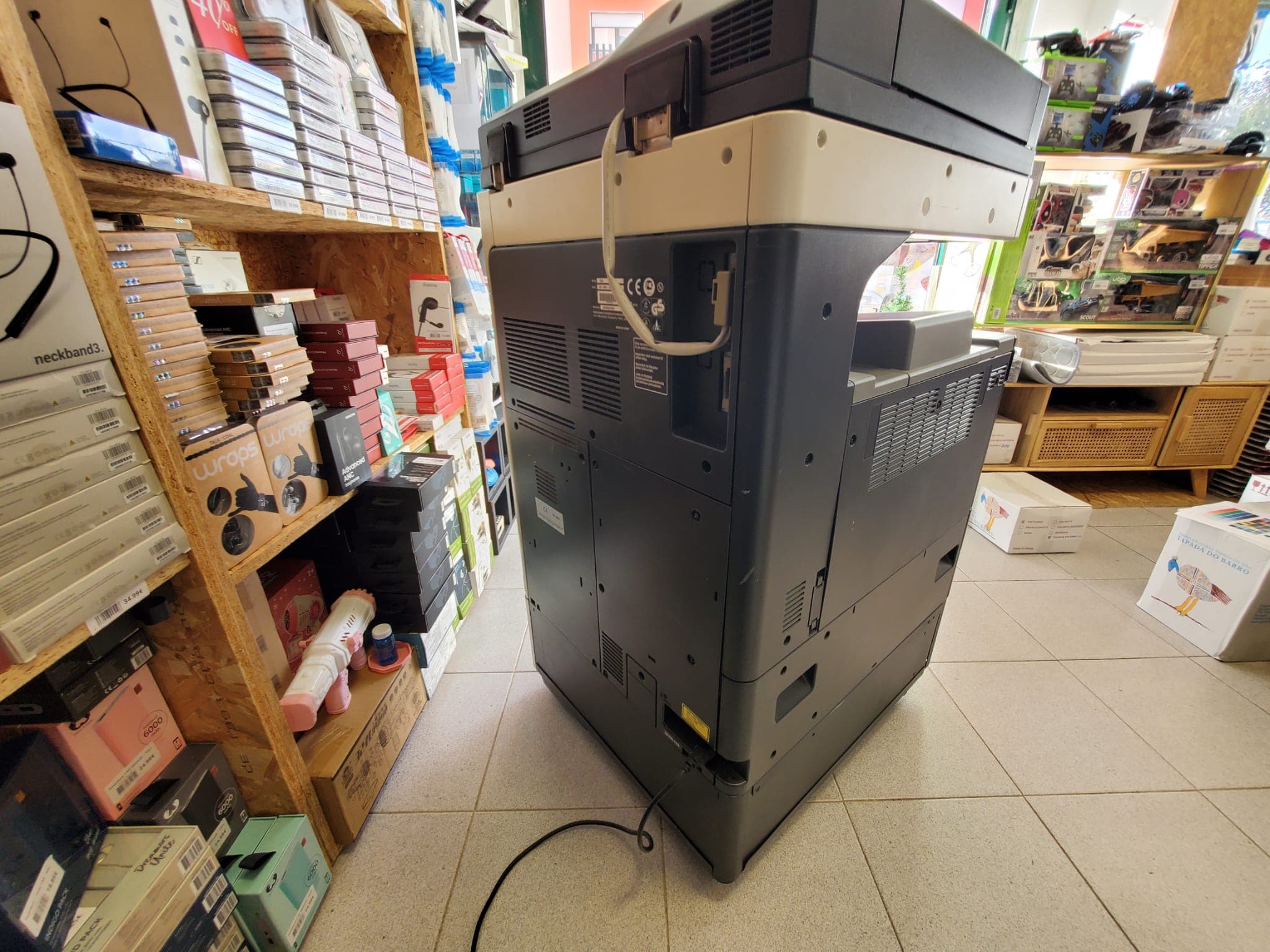 Impressora Multifunções Konica Minolta — image 3