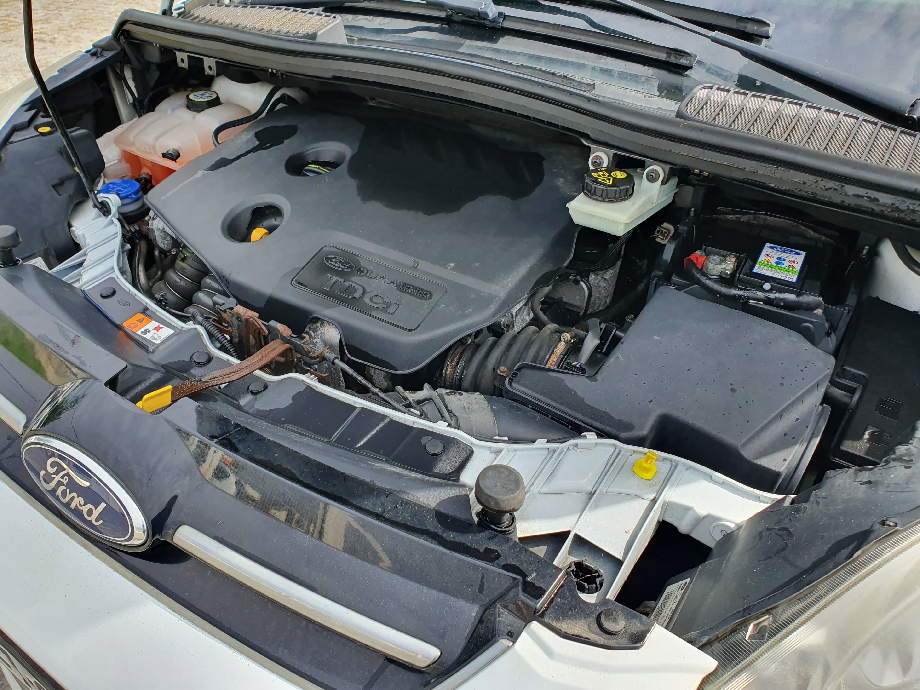 Ford Focus C-Max  · Ano 2014 — imagen 8