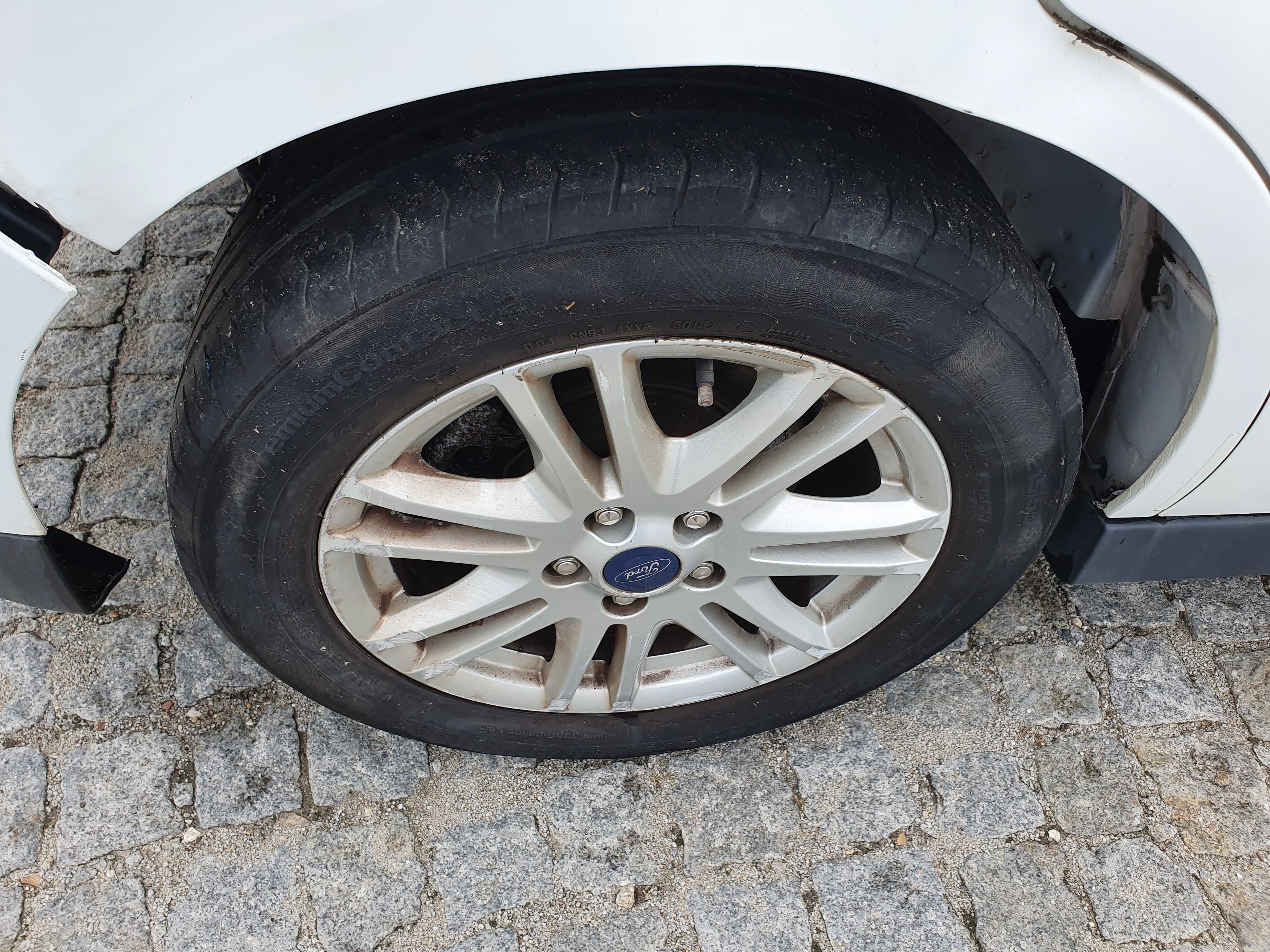 Ford Focus C-Max  · Ano 2014 — imagen 10