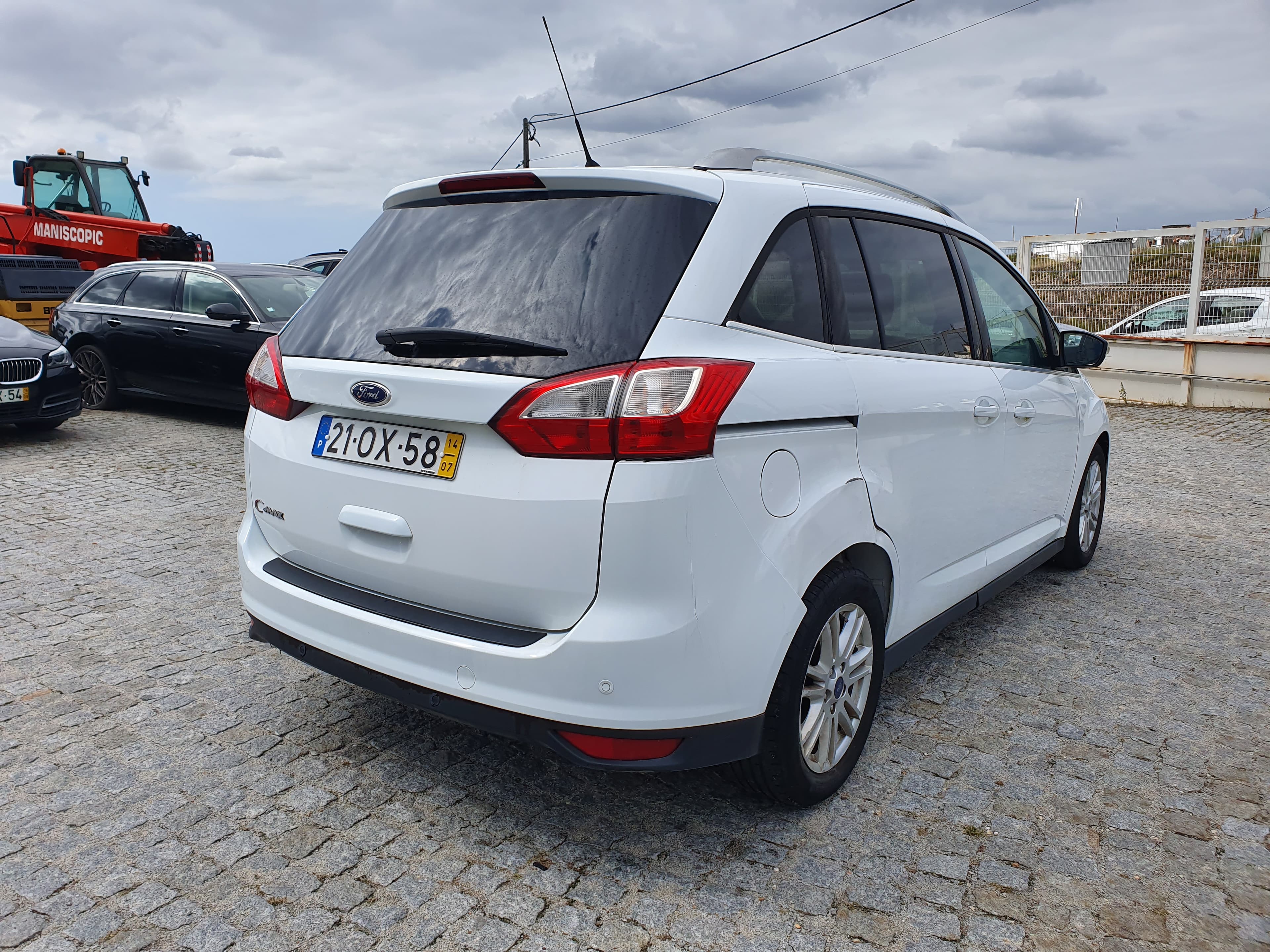 Ford Focus C-Max  · Ano 2014 — imagen 5