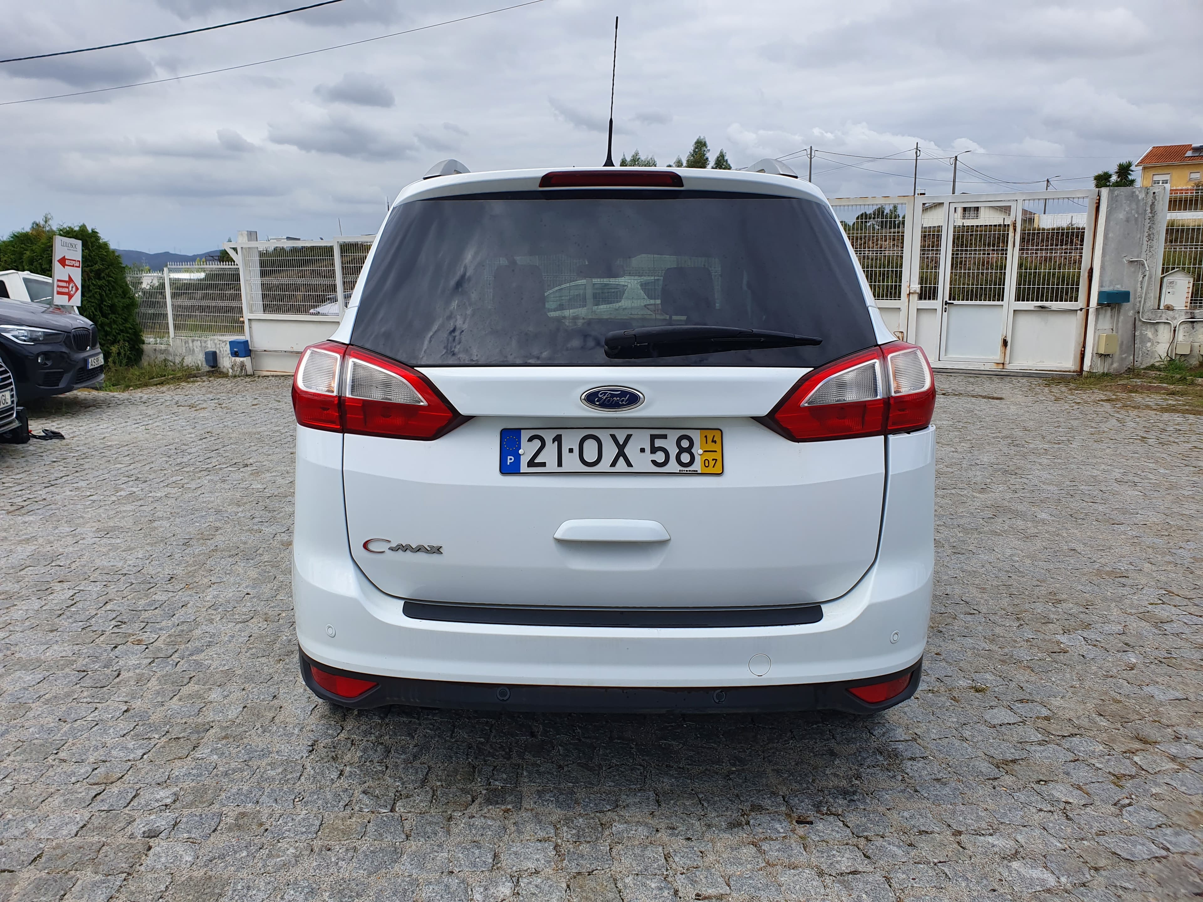 Ford Focus C-Max  · Ano 2014 — imagen 6