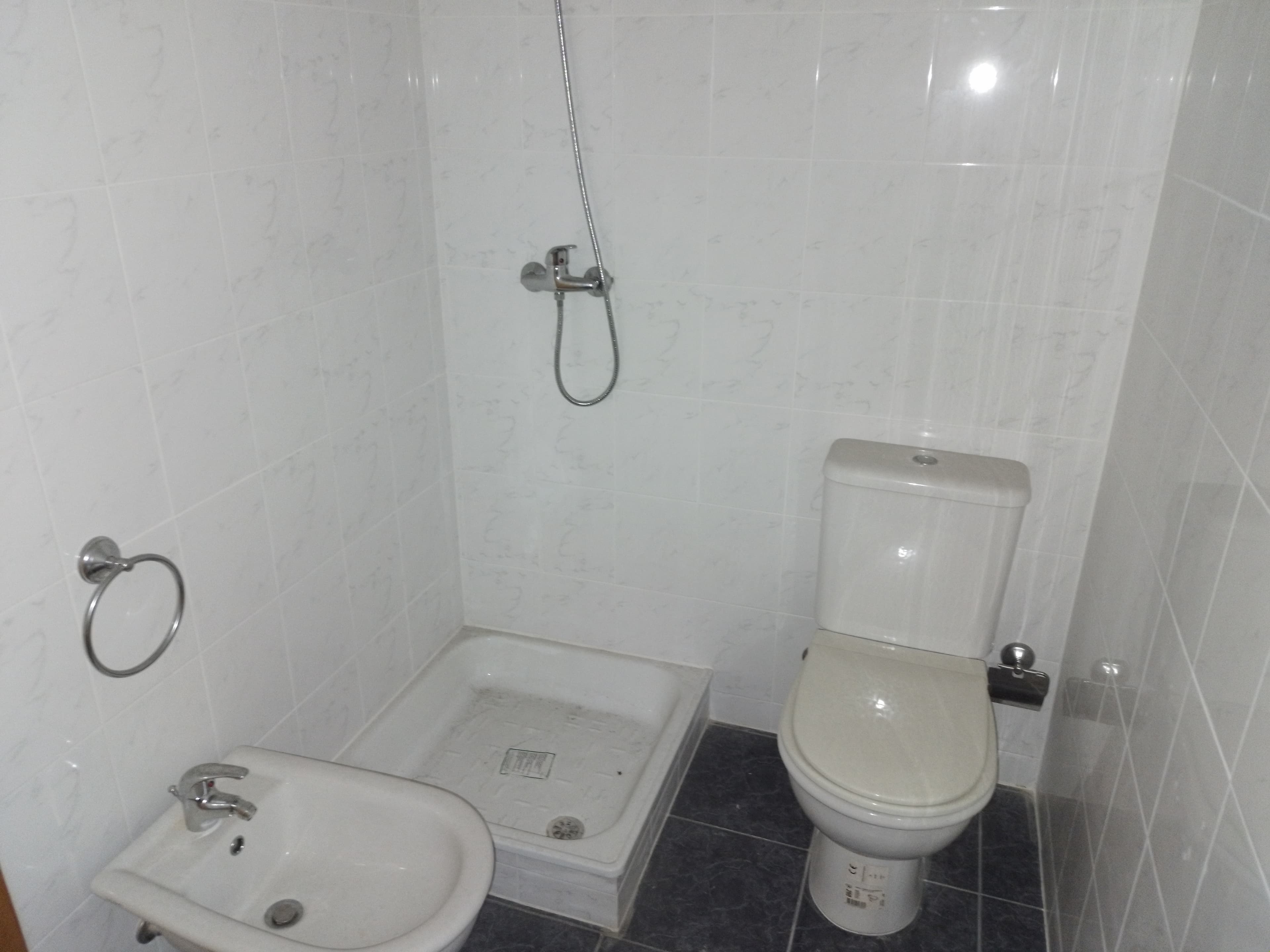 Prédio Urbano em Construção · Gandra, Paredes — imagen 16