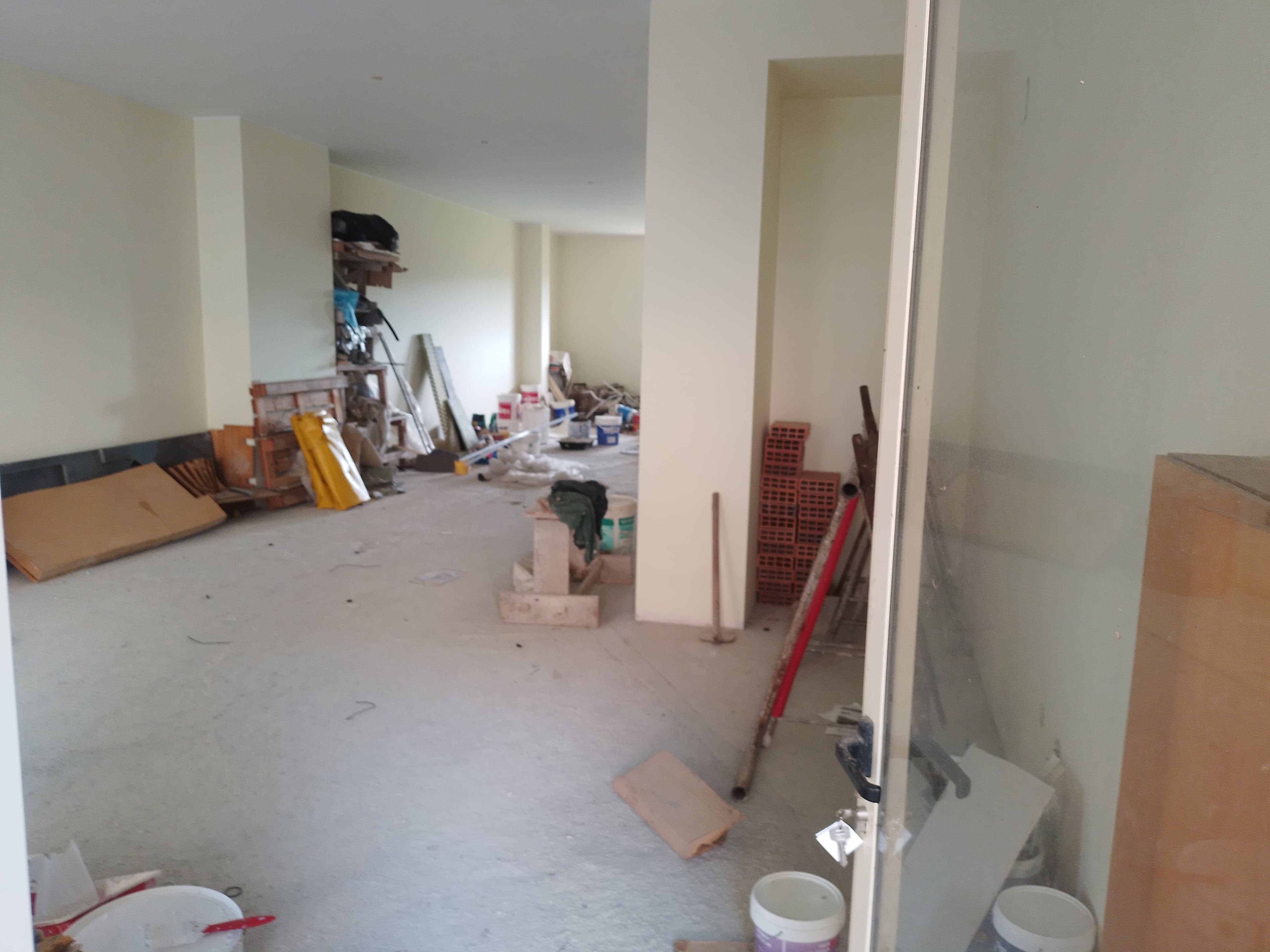 Prédio Urbano em Construção · Gandra, Paredes — imagen 32