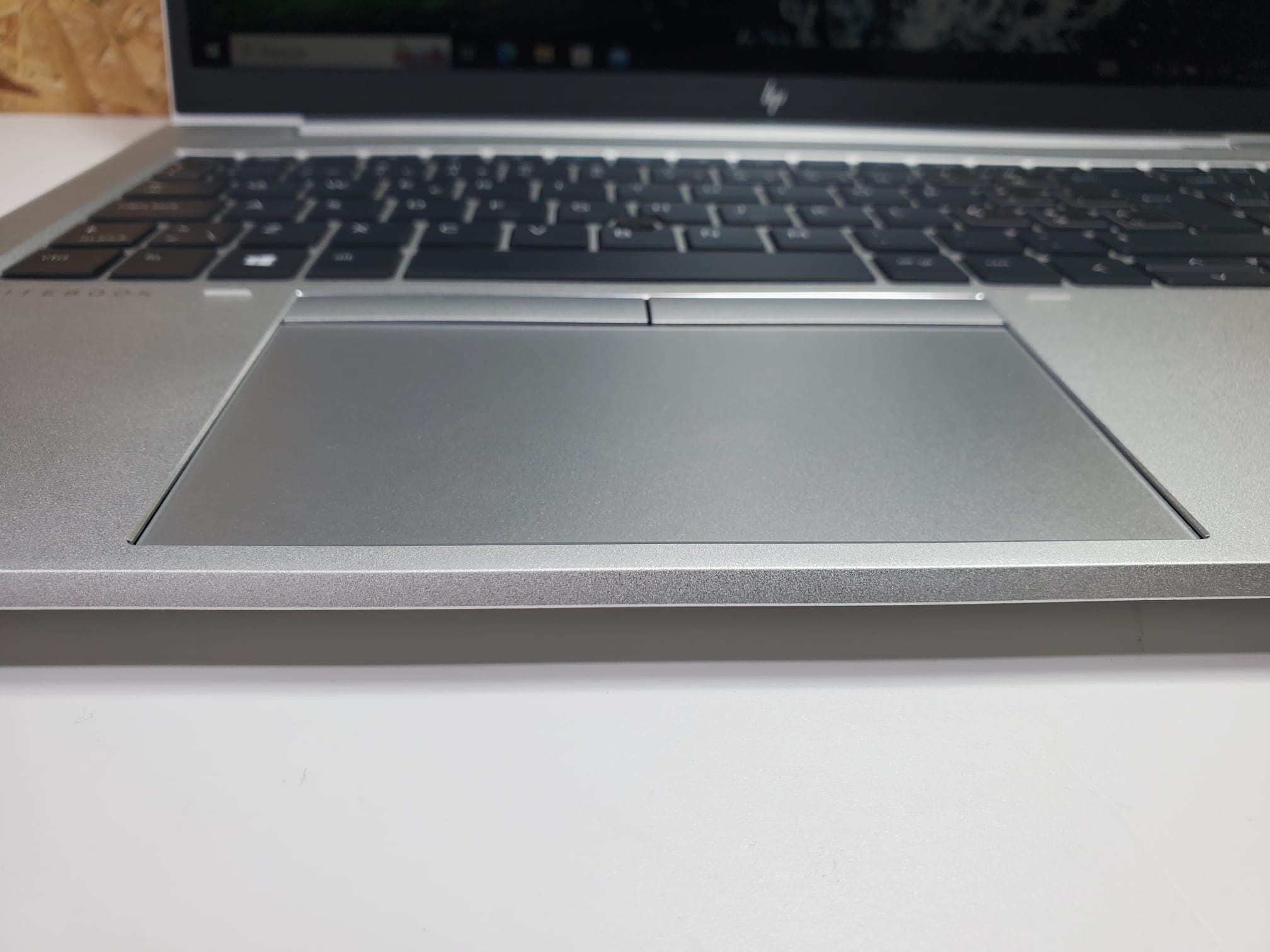 Portátil HP 850 G8 — imagen 6