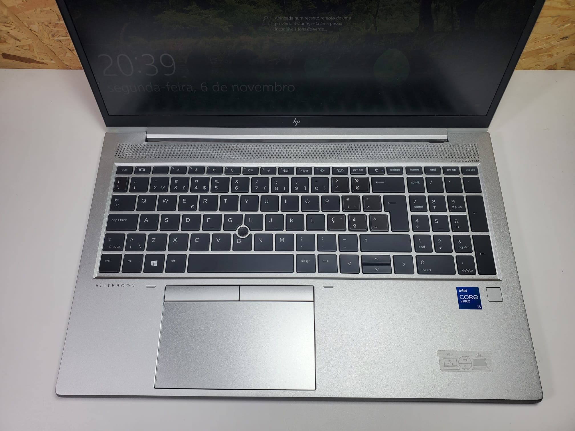 Portátil HP 850 G8 — imagen 2