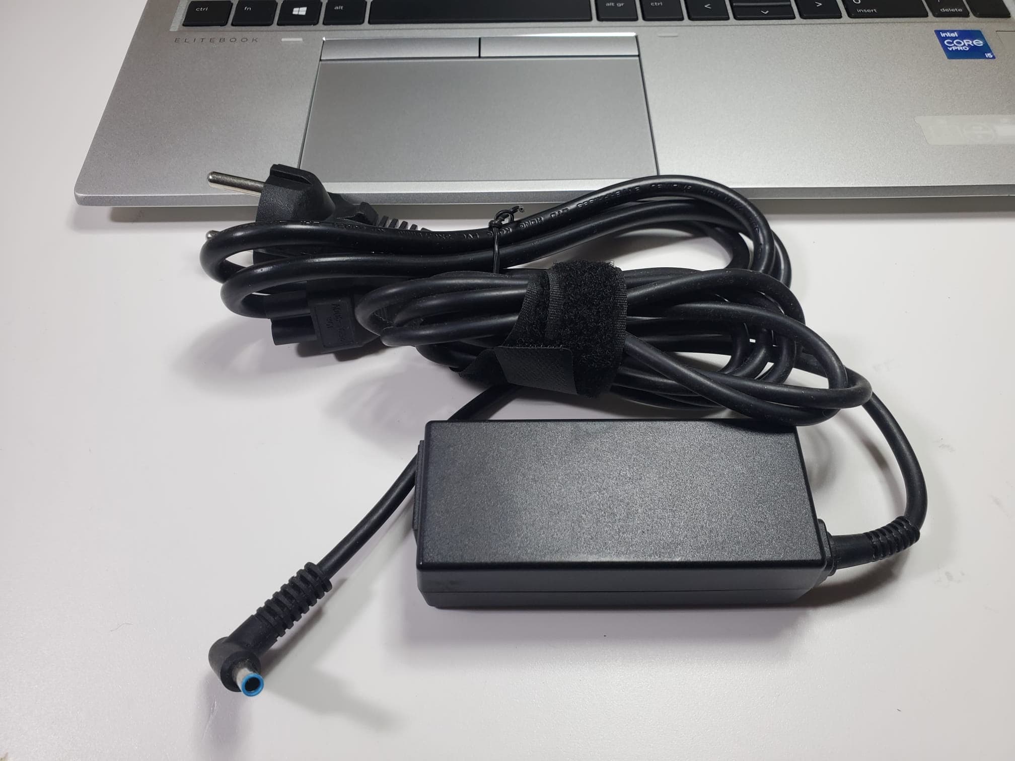 Portátil HP 850 G8 — imagen 13