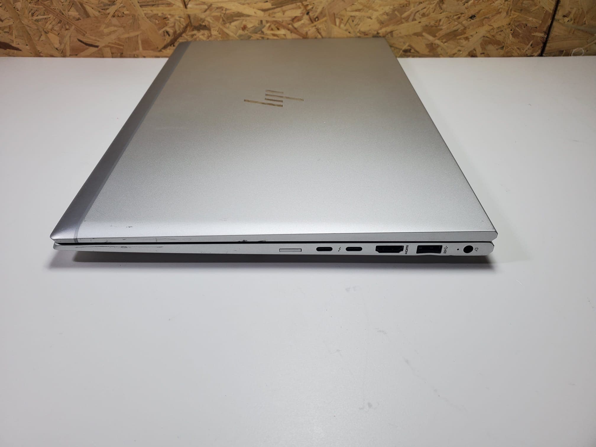 Portátil HP 850 G8 — imagen 10