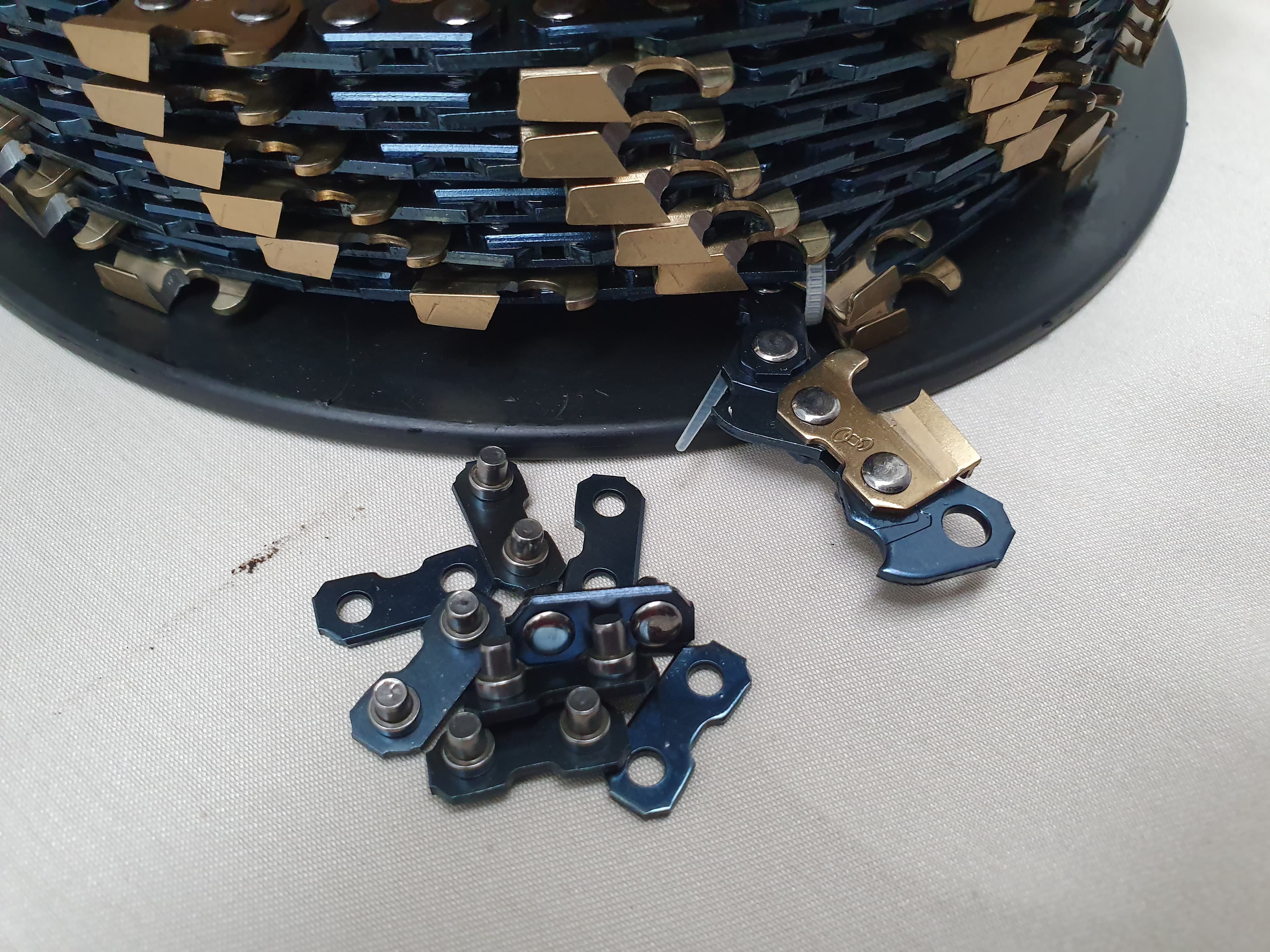 CHAIN ROLL — image 3