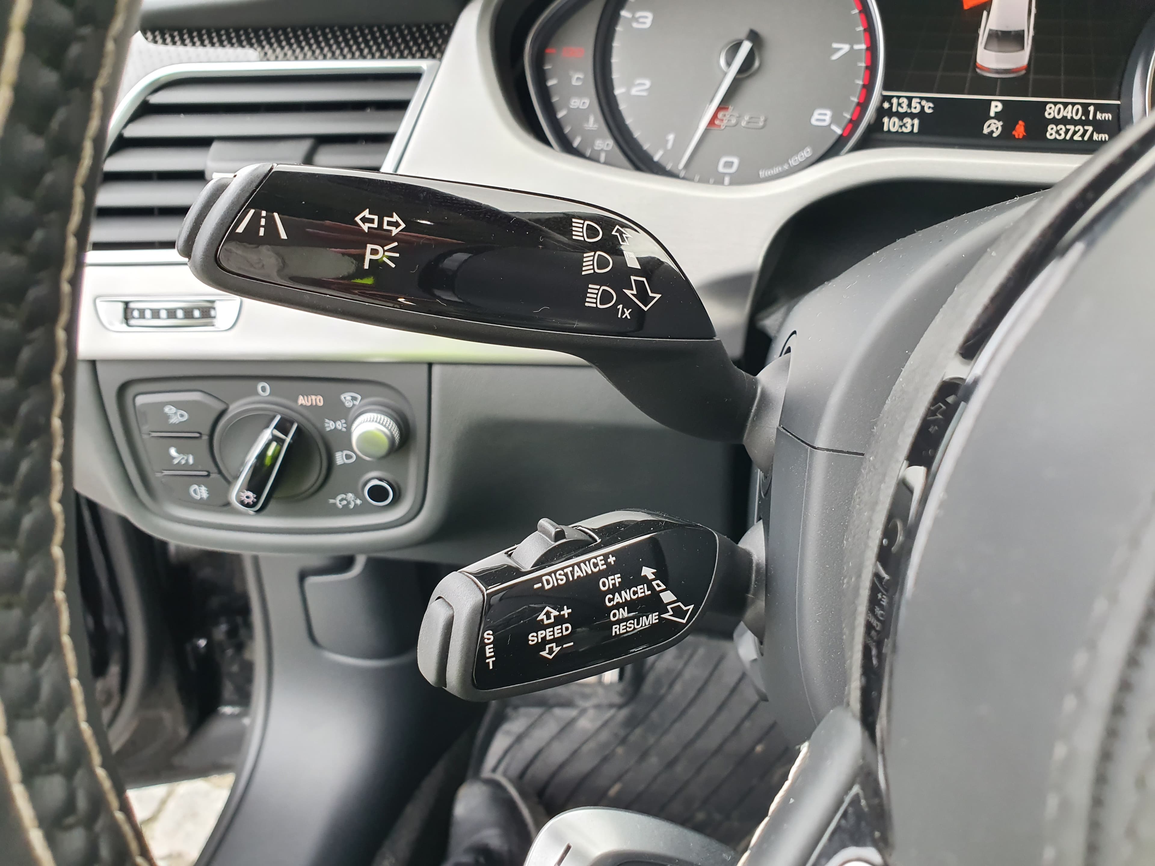 Audi S8 · Ano 2014 — imagen 39