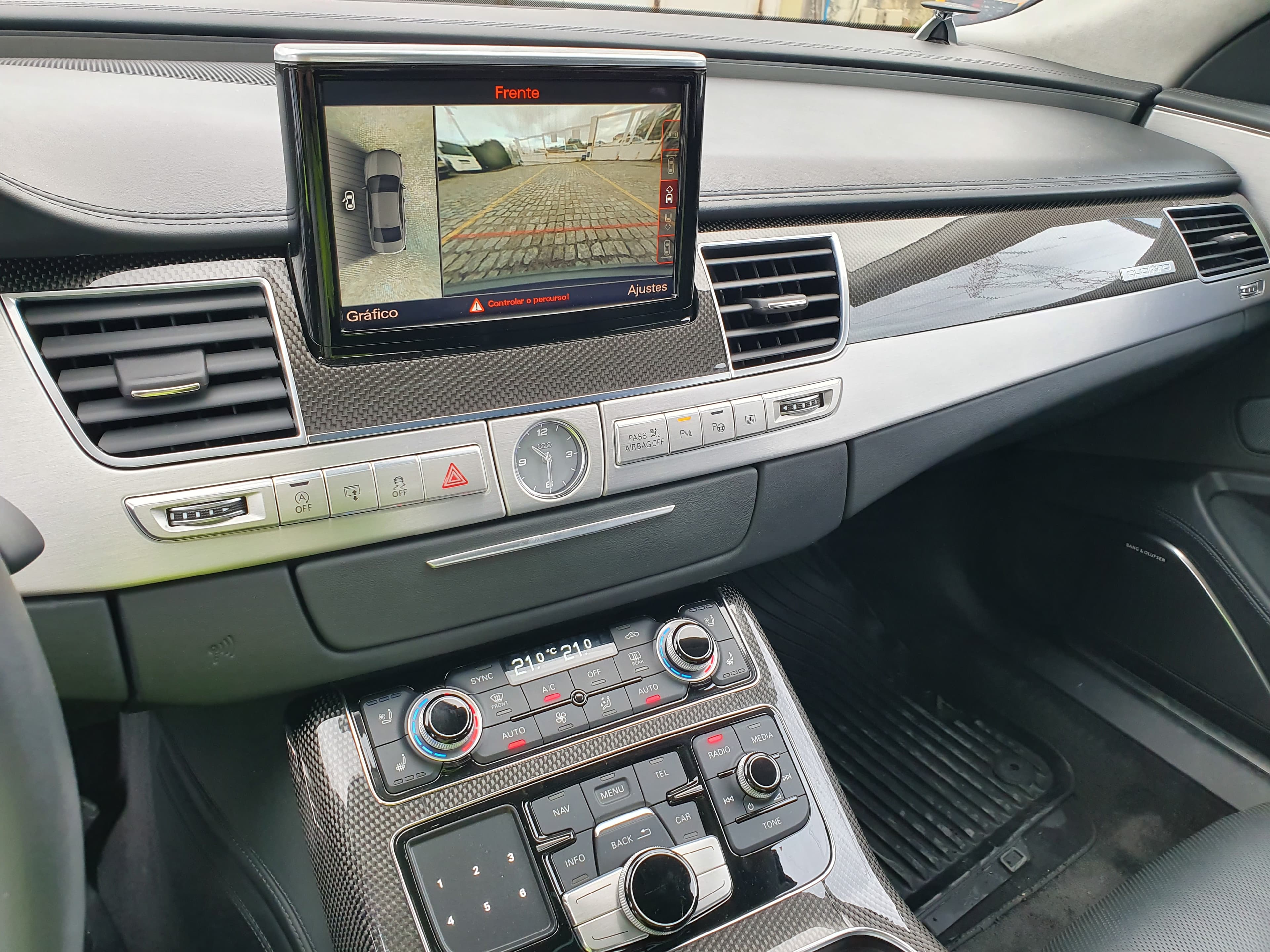 Audi S8 · Ano 2014 — imagen 42