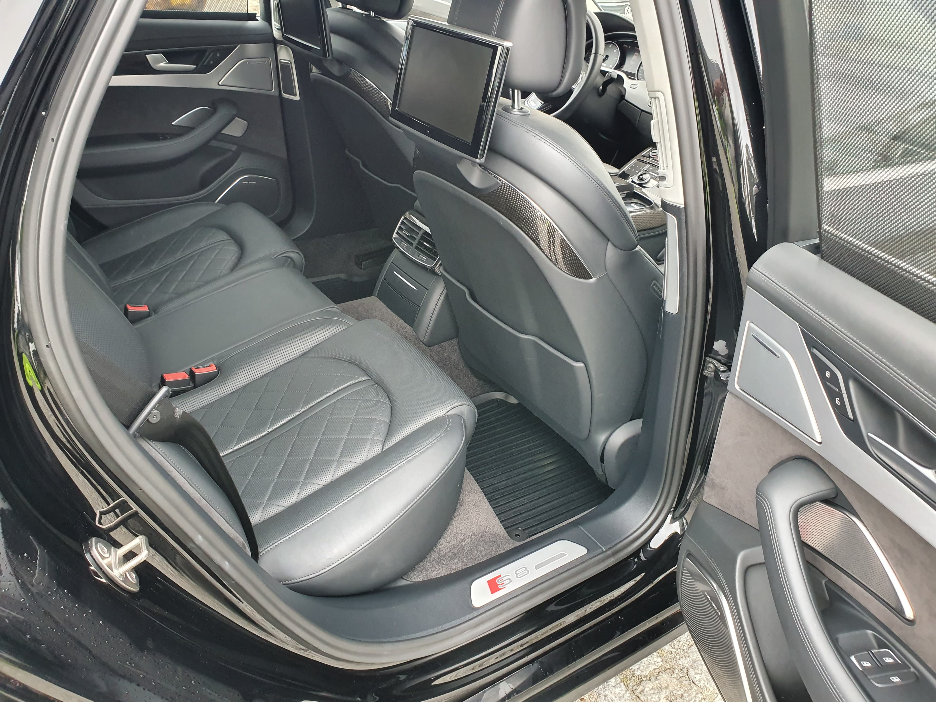 Audi S8 · Ano 2014 — imagen 15