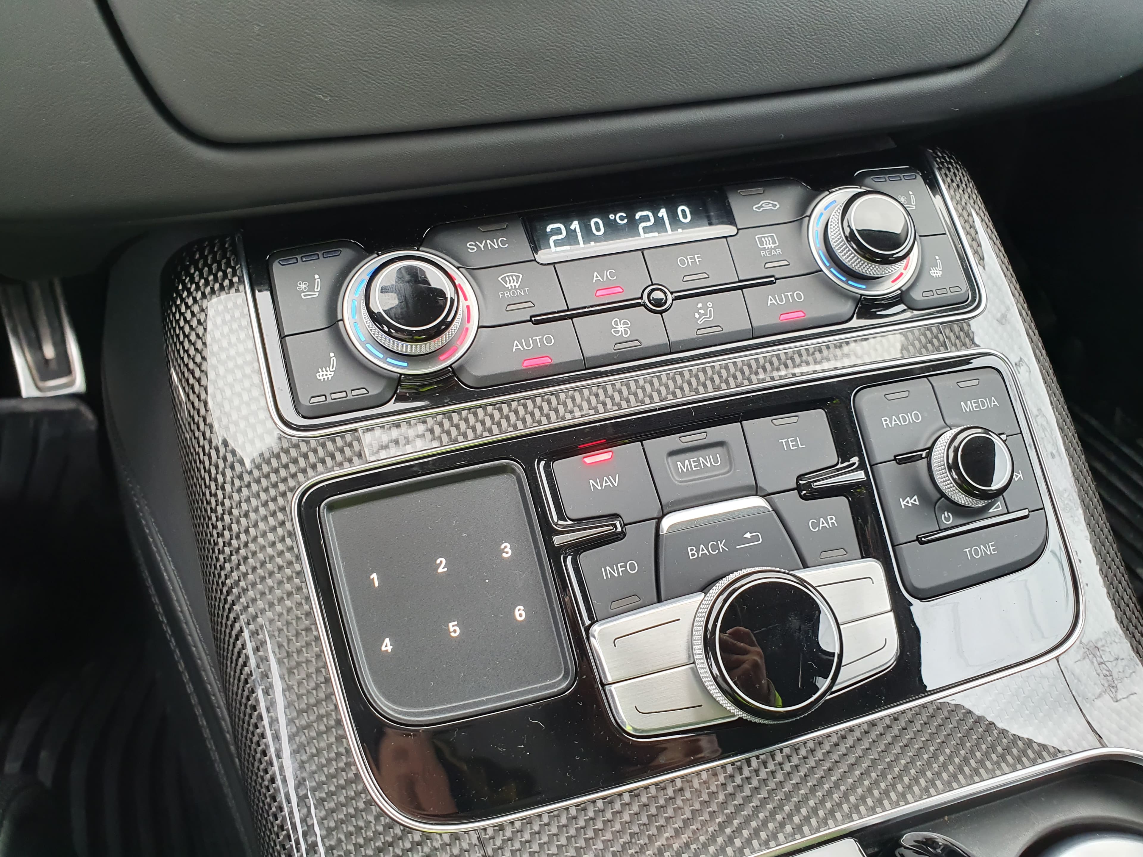 Audi S8 · Ano 2014 — imagen 46