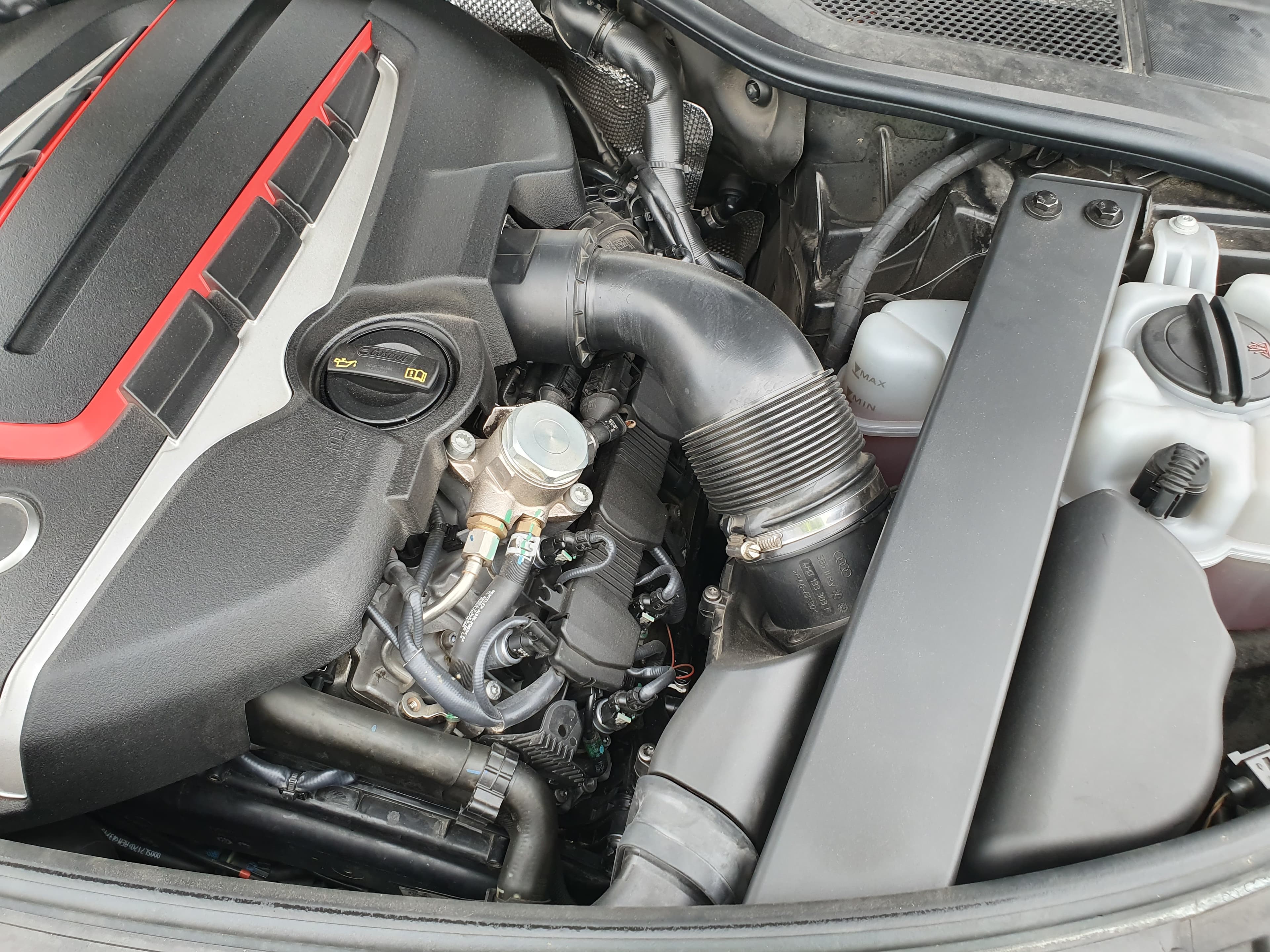 Audi S8 · Ano 2014 — imagen 53