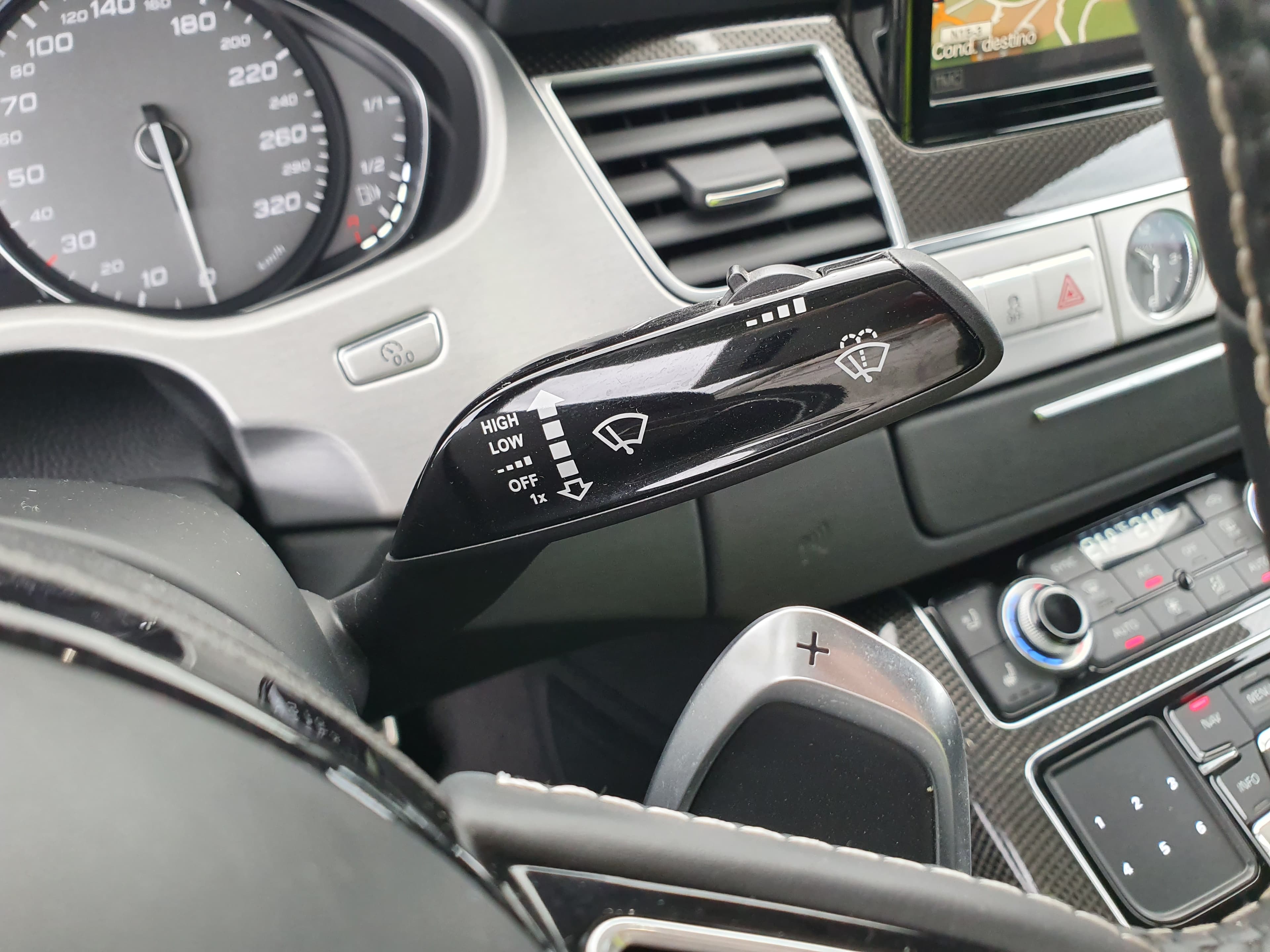 Audi S8 · Ano 2014 — imagen 38
