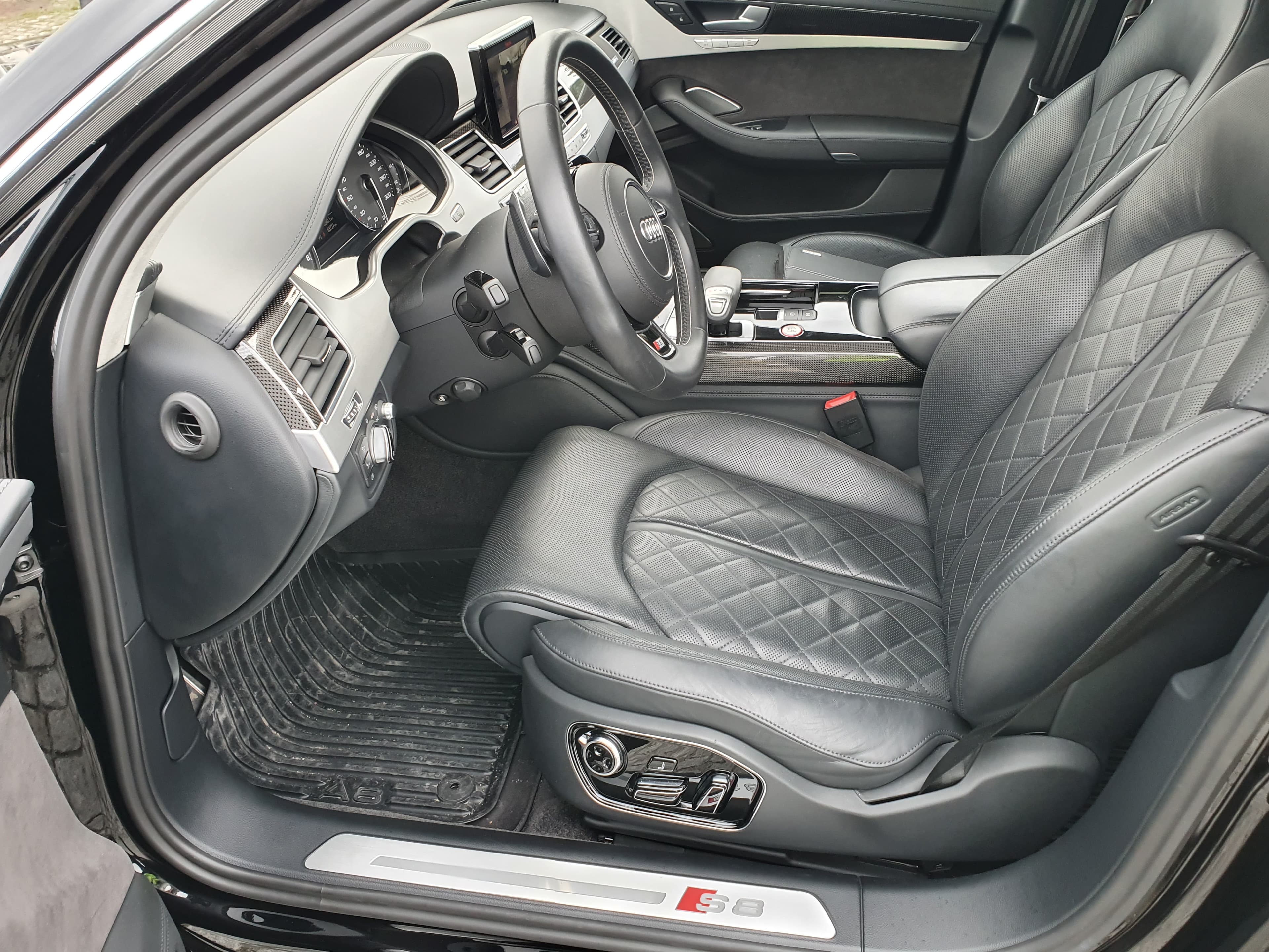 Audi S8 · Ano 2014 — imagen 28