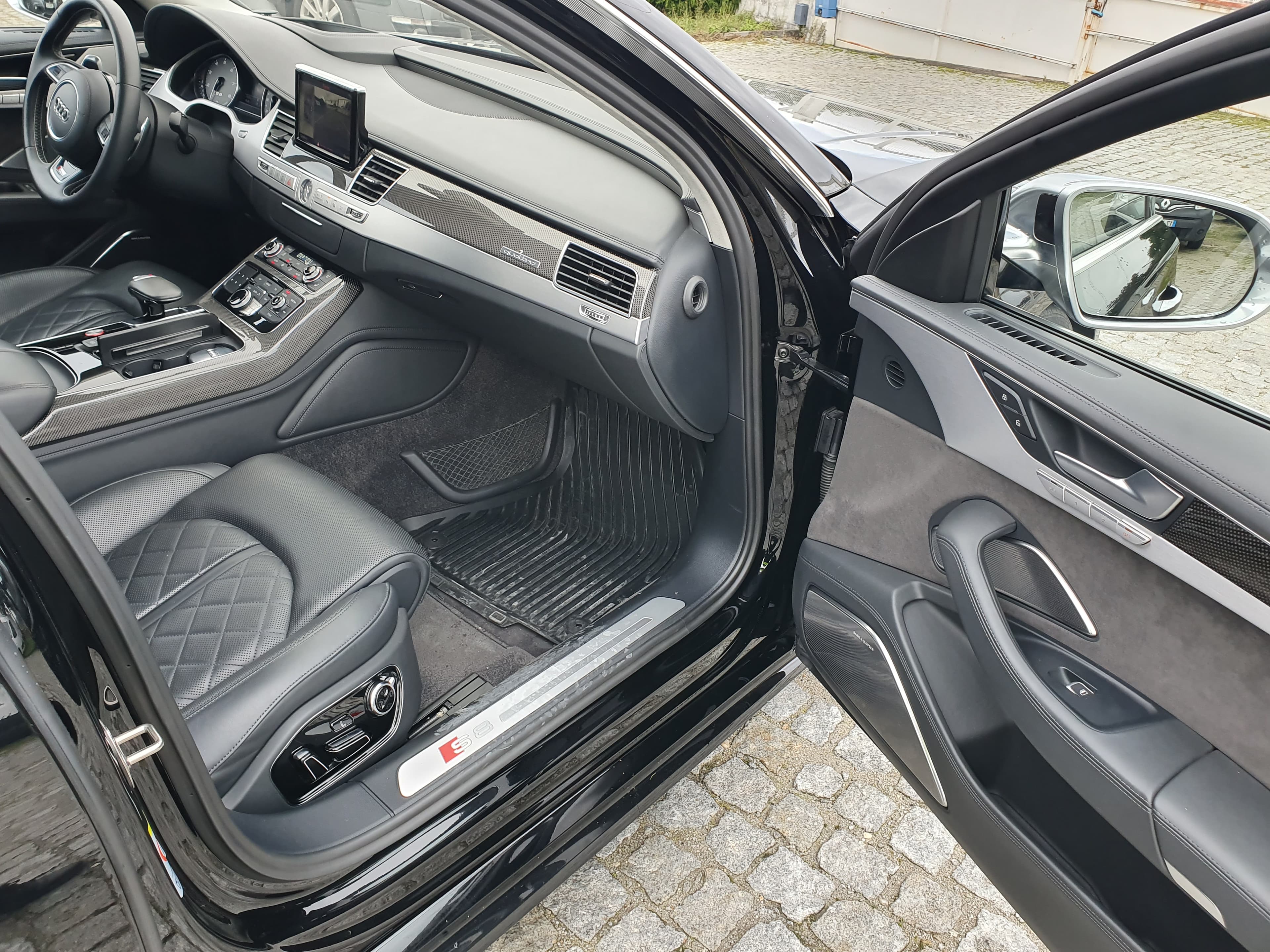 Audi S8 · Ano 2014 — imagen 20