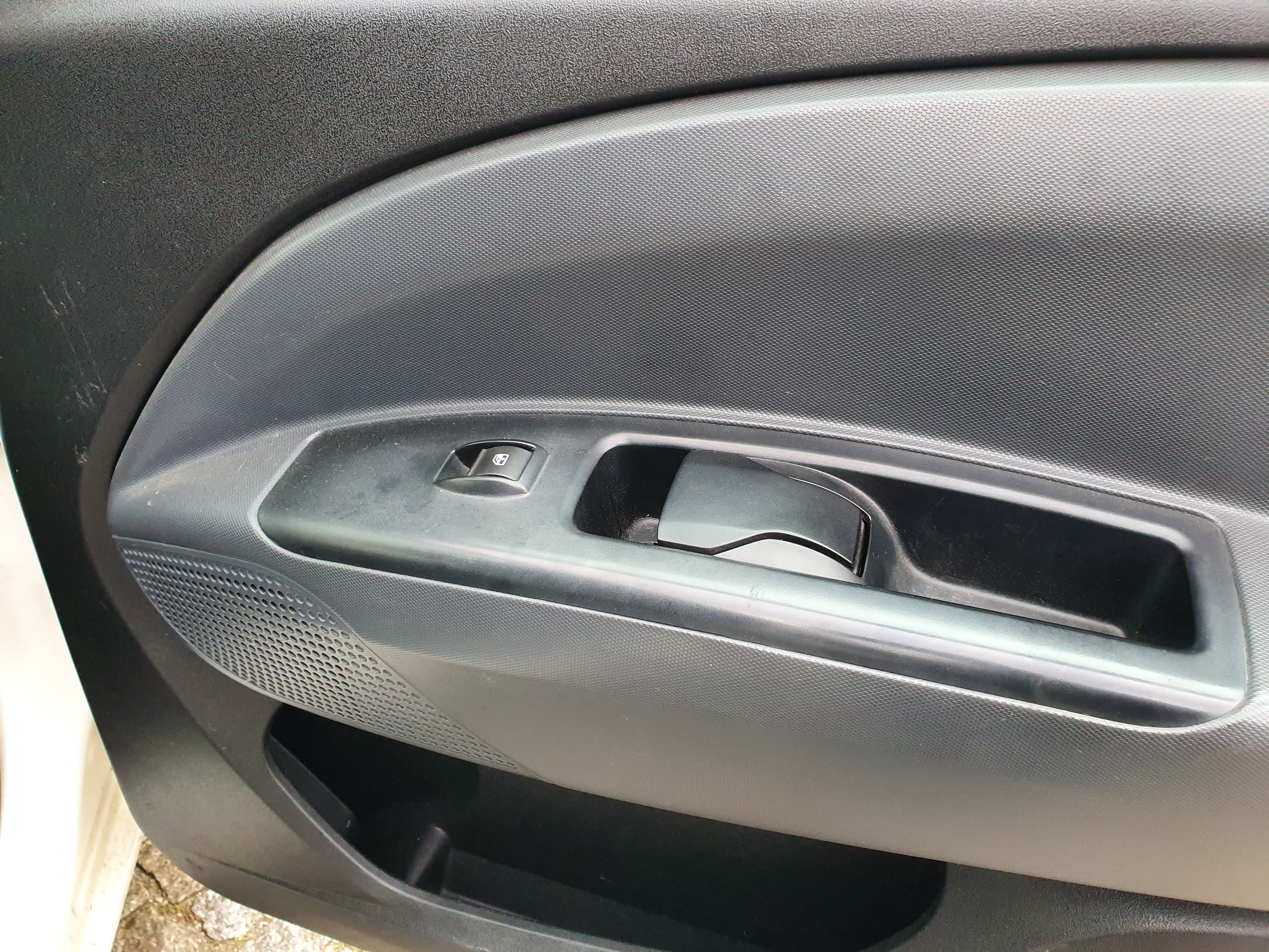 Fiat Doblo · Ano 2012 — imagen 14