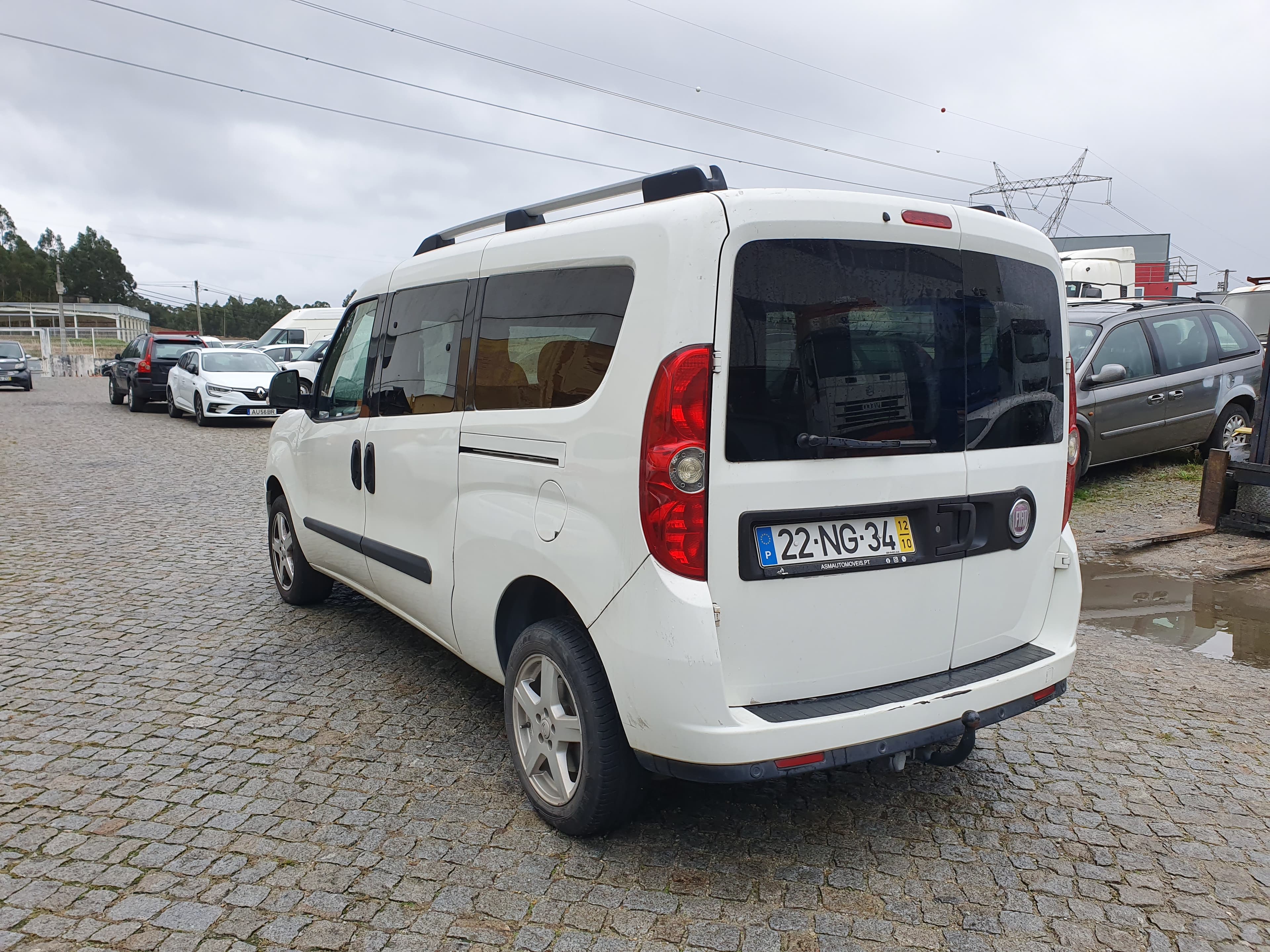 Fiat Doblo · Ano 2012 — imagen 6