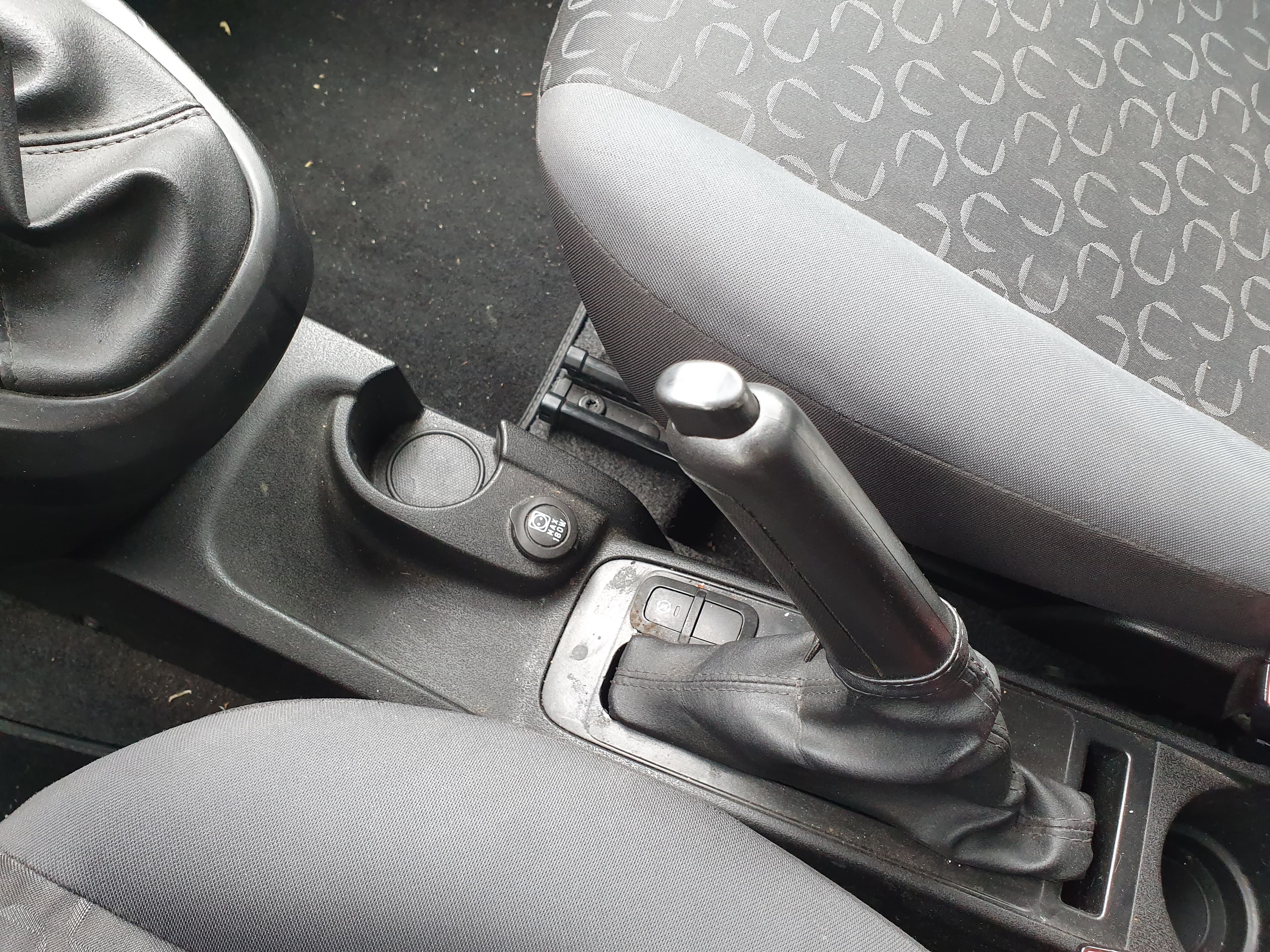 Fiat Doblo · Ano 2012 — imagen 32